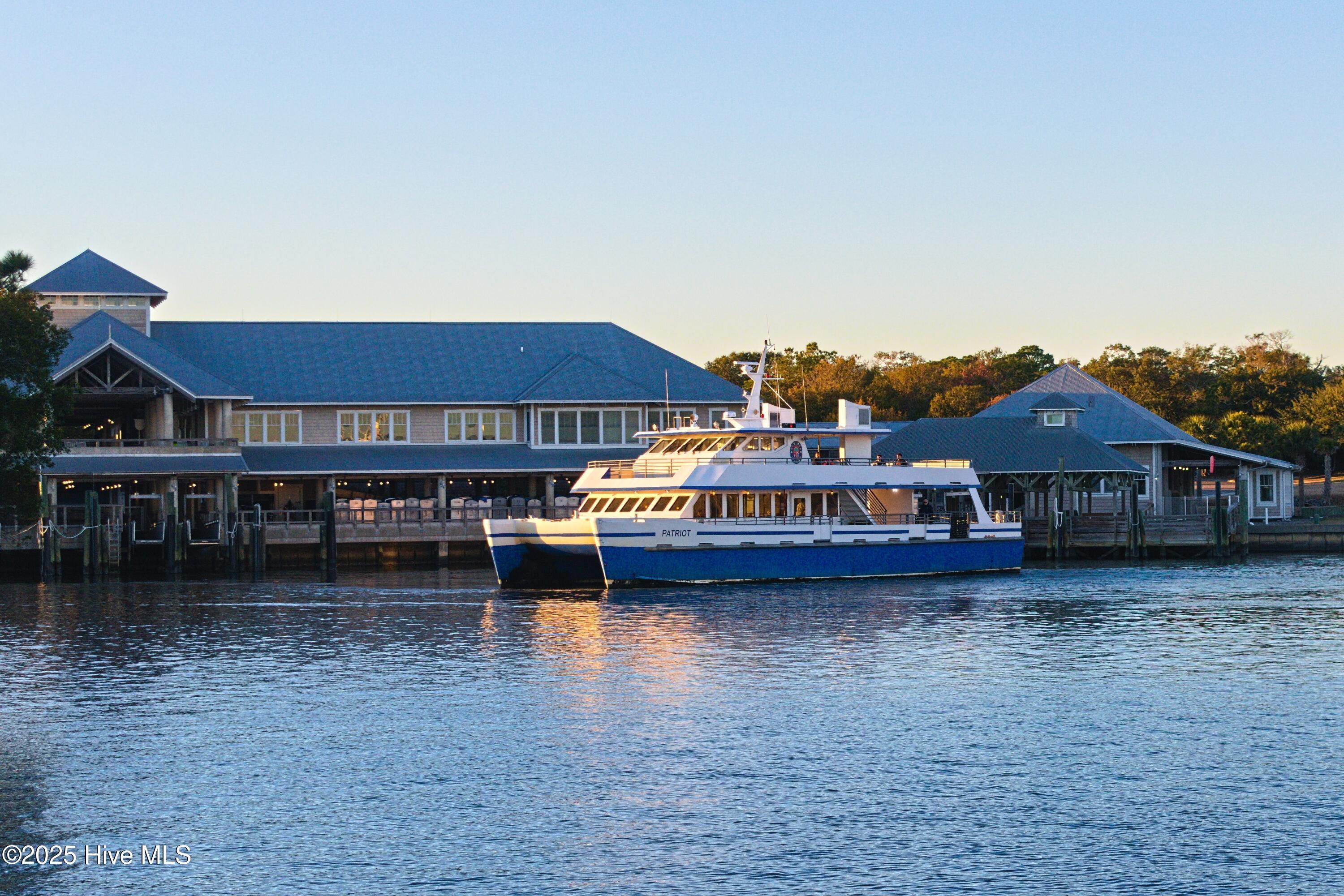 100550625 | Photo 57