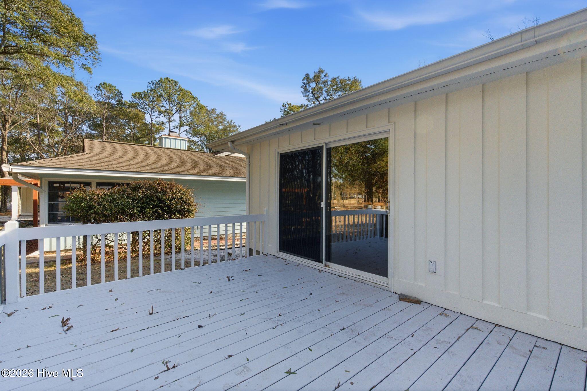 100555481 | Photo 55