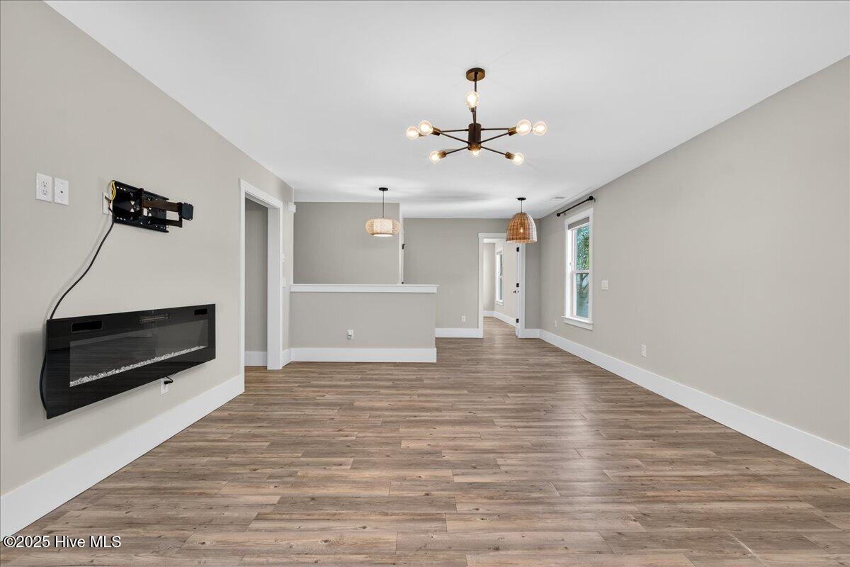 100514096 | Photo 35