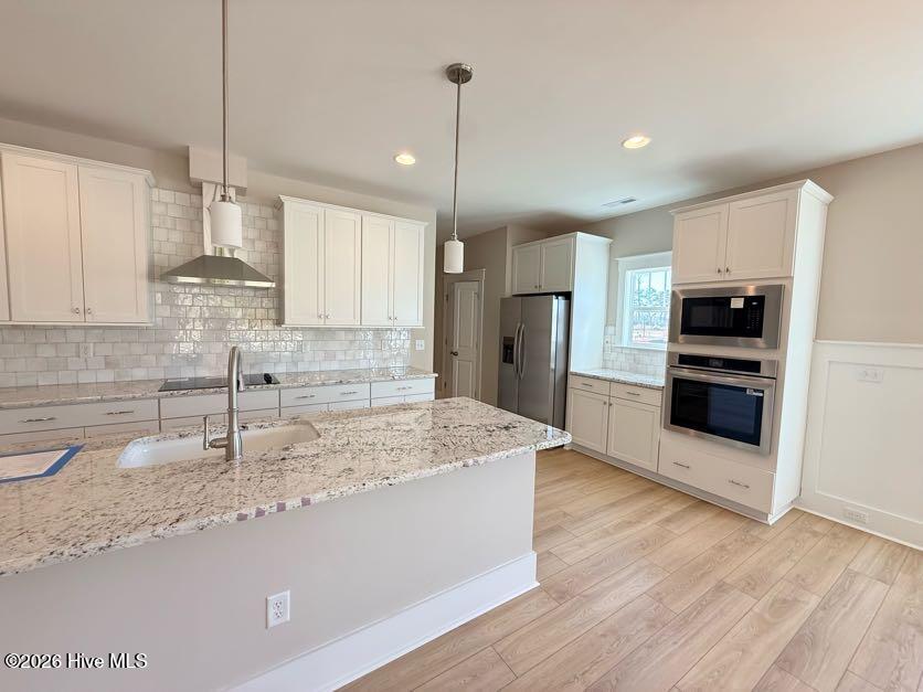 100539790 | Photo 11