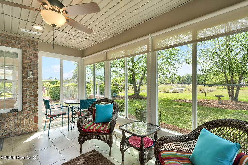 100565145 | Photo 27