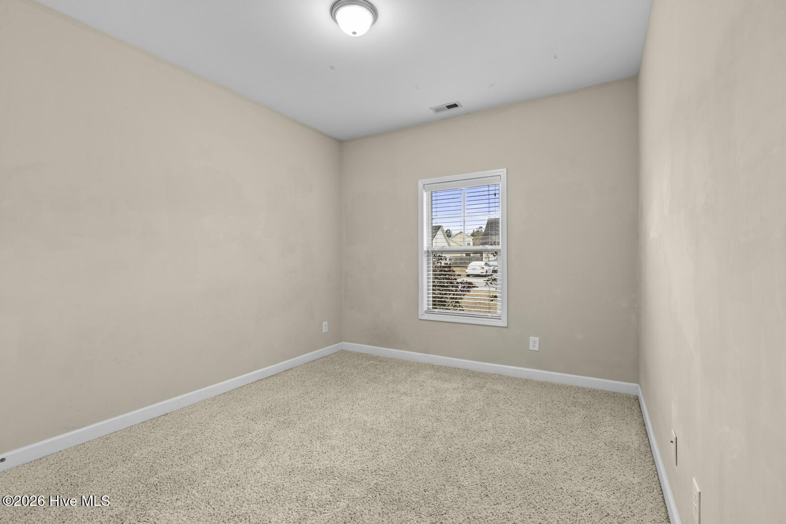 100557134 | Photo 26