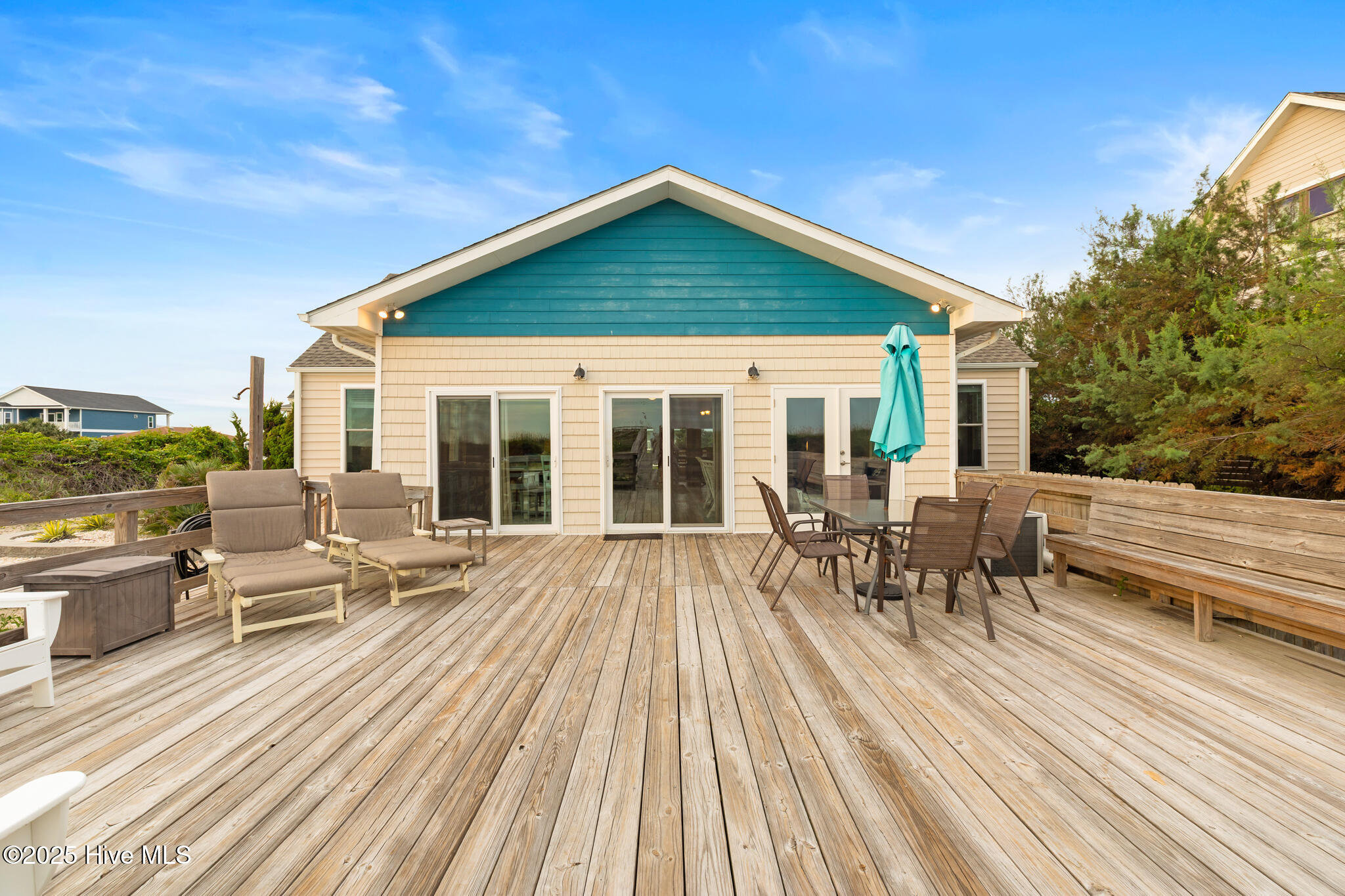 100531510 | Photo 27