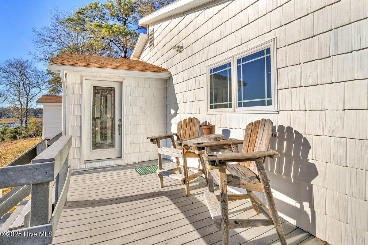 100544692 | Photo 42