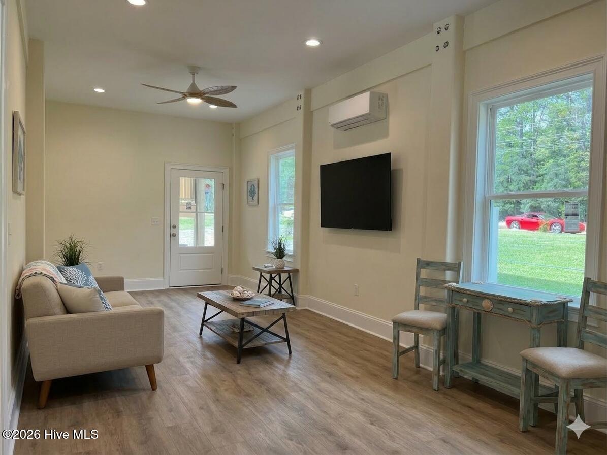 100517039 | Photo 41