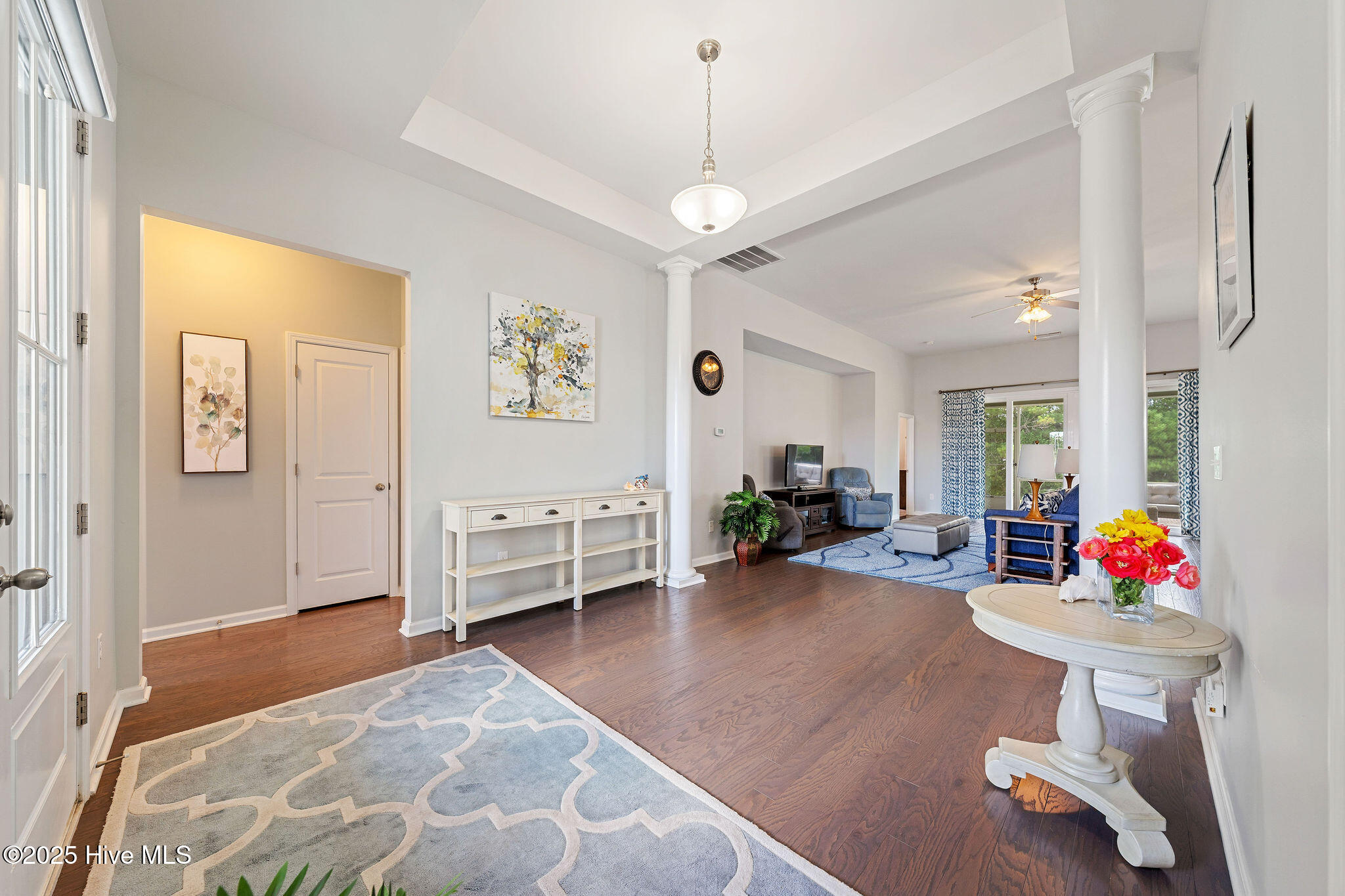 100550824 | Photo 10