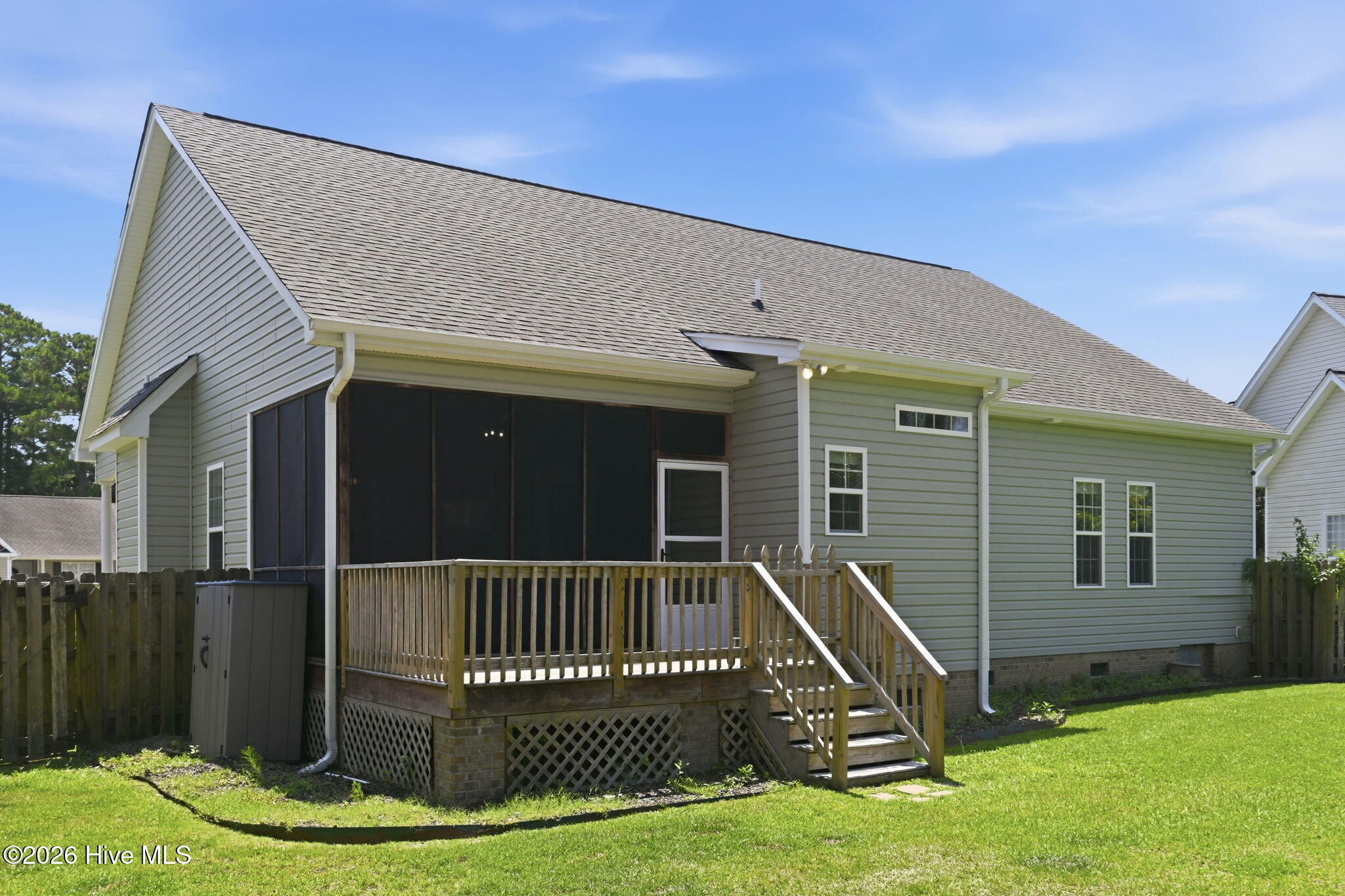 204 Wedgefield Circle,Maple Hill