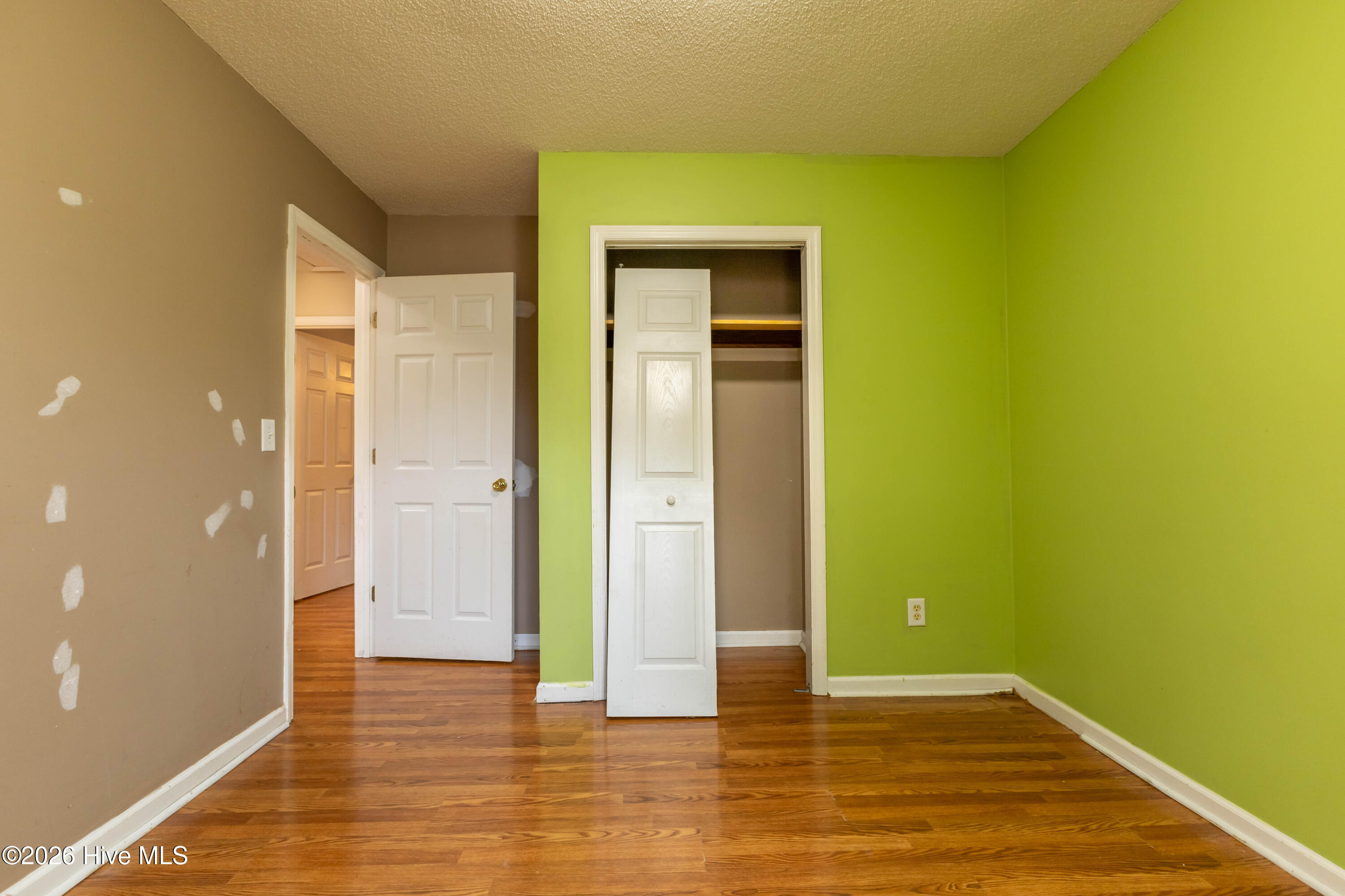 100556255 | Photo 29