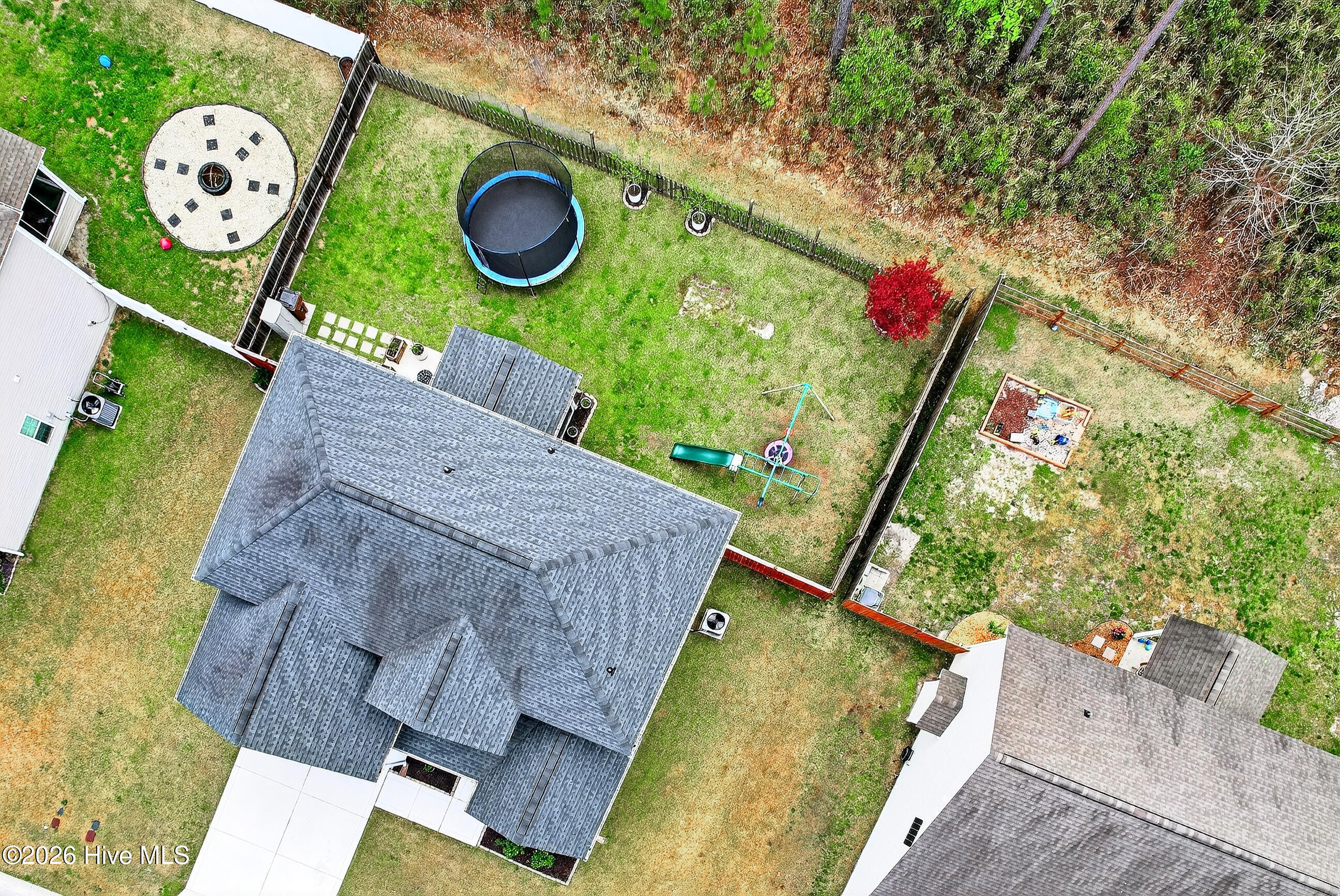 100564730 | Photo 44