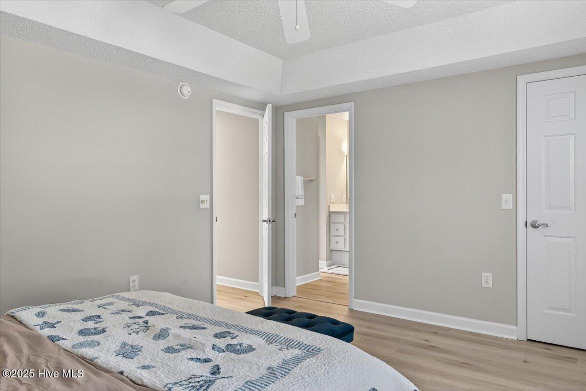 100536706 | Photo 24