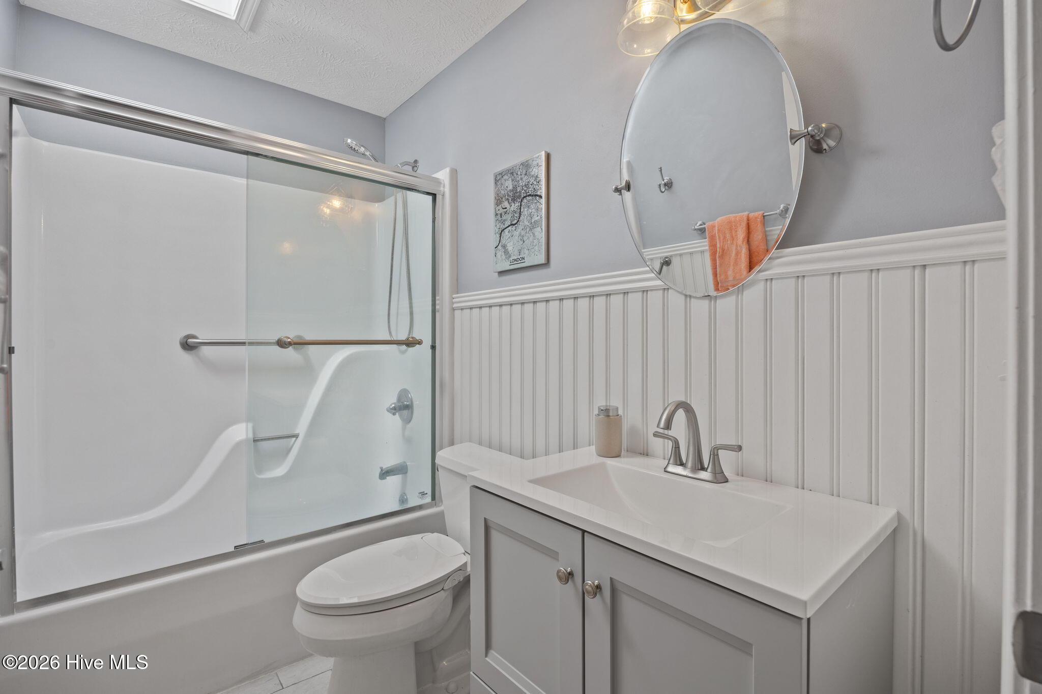 100561214 | Photo 29