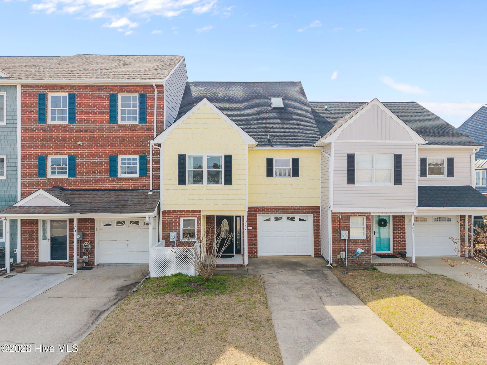 100555604 | Photo 50