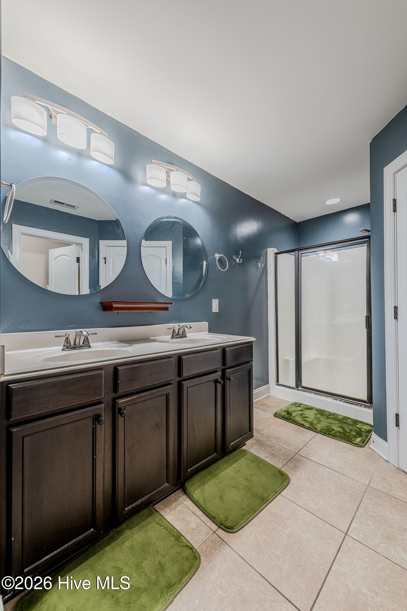 100555095 | Photo 23