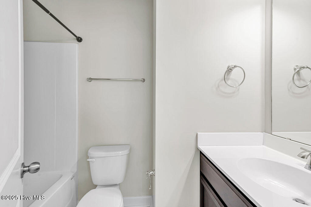 100545435 | Photo 30