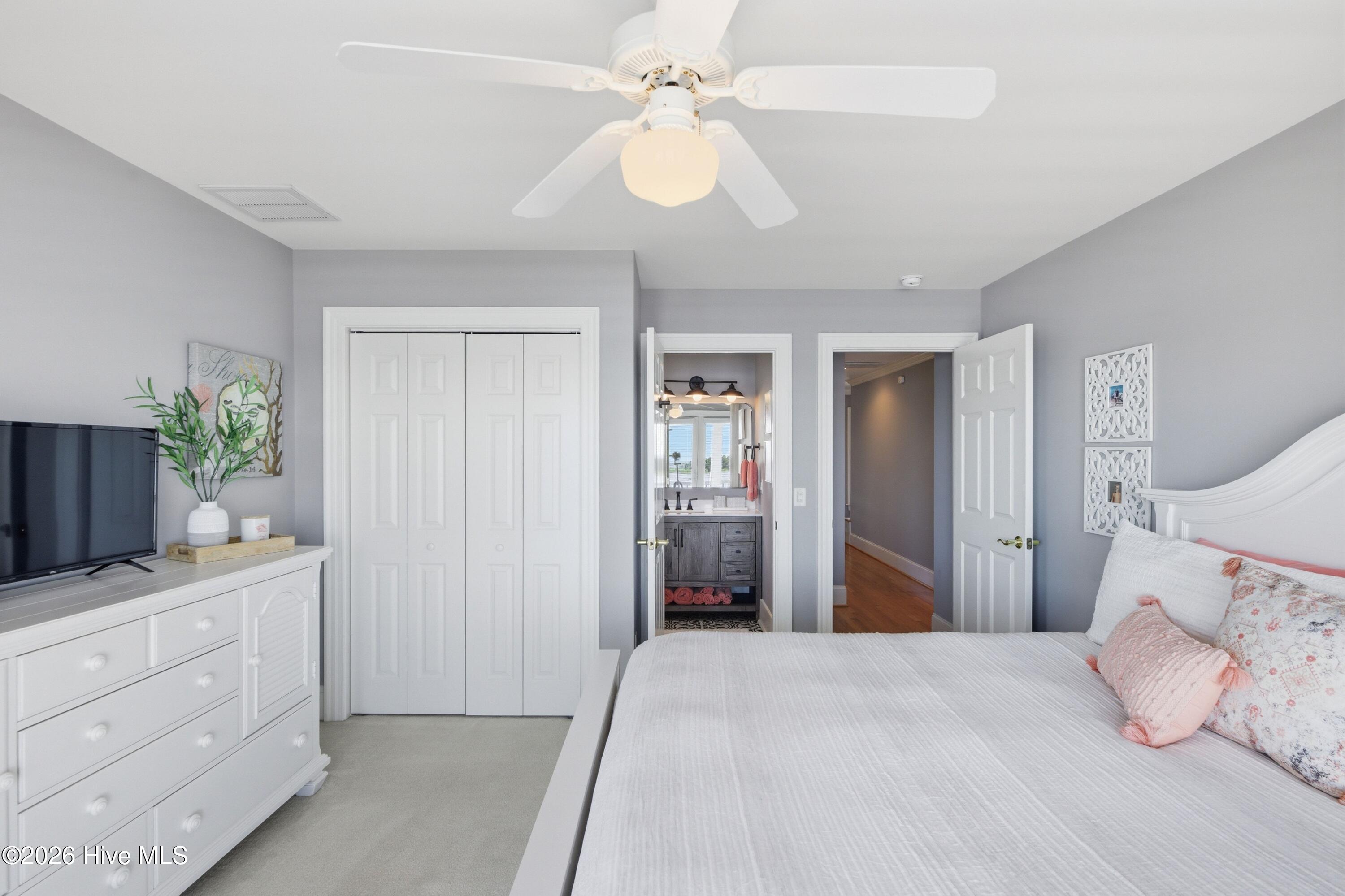 5252 Masonboro Harbour Drive, Wilmington, NC, 28409