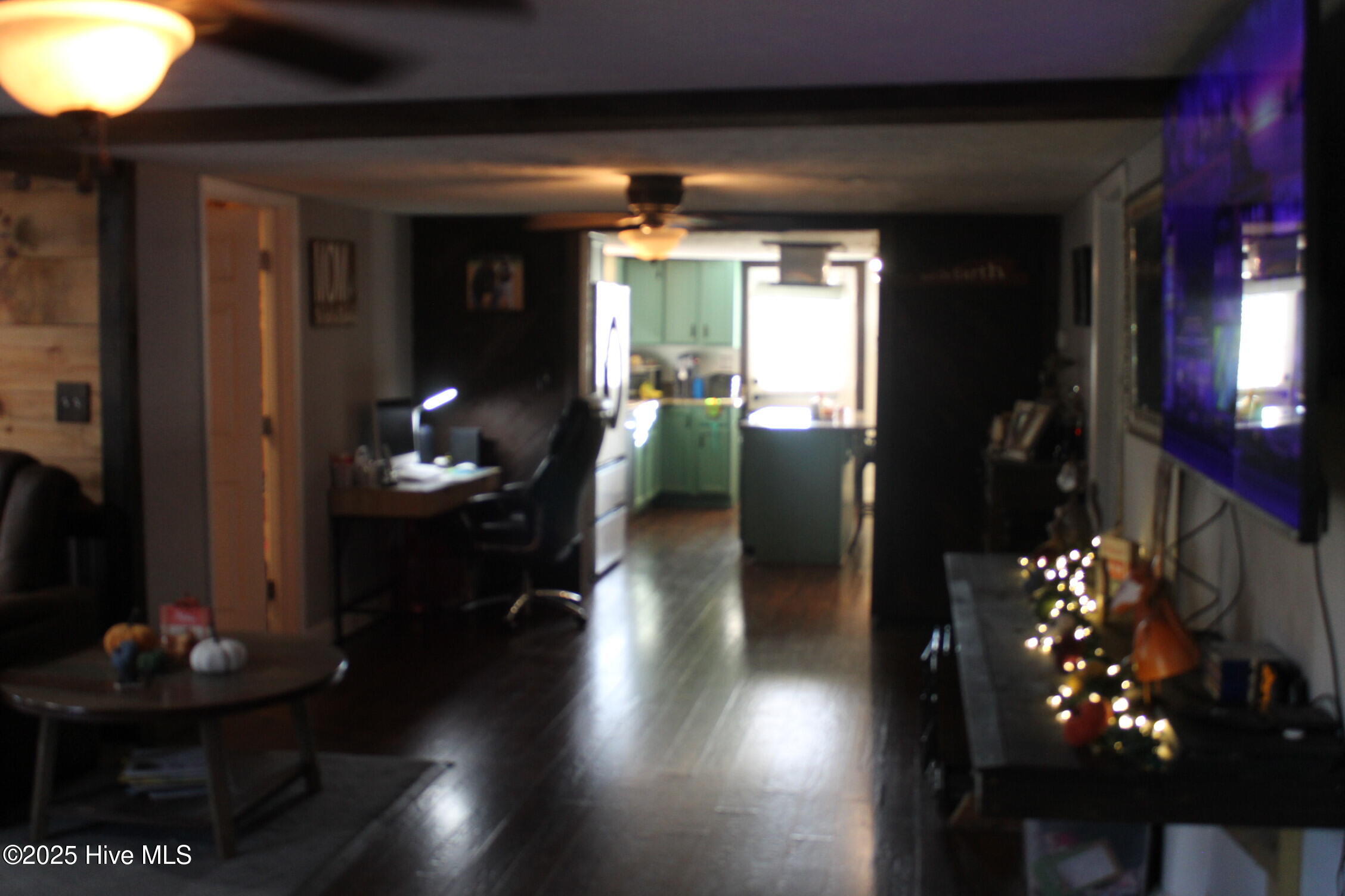 100541435 | Photo 22