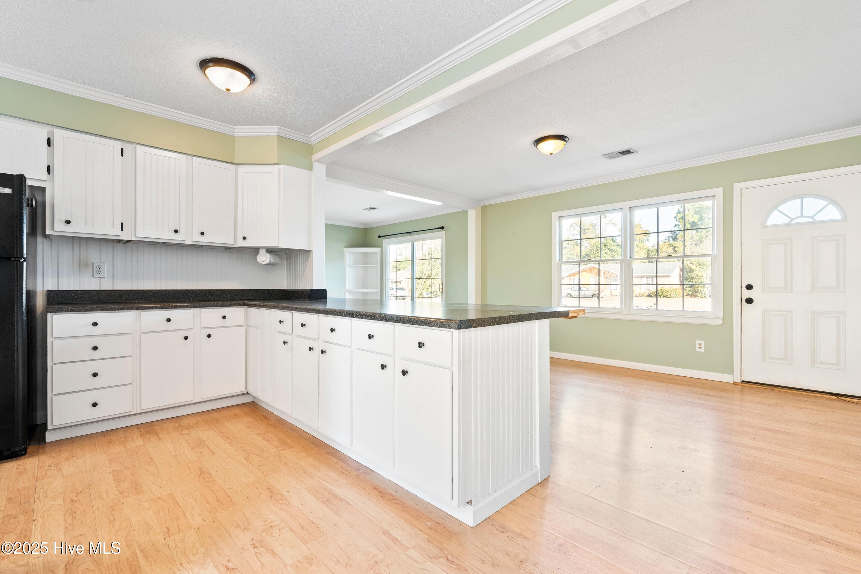 100546028 | Photo 20