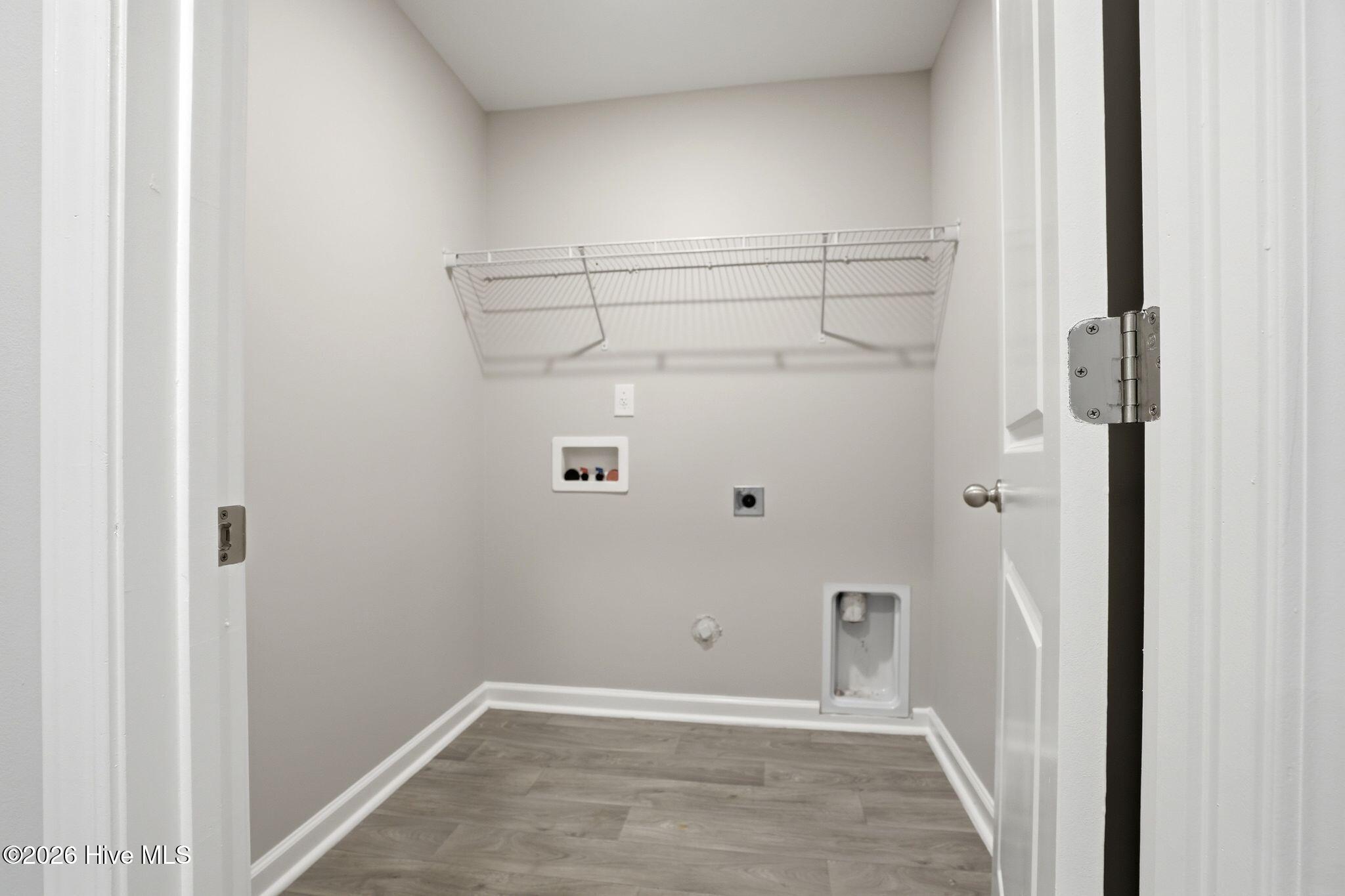 100558624 | Photo 45