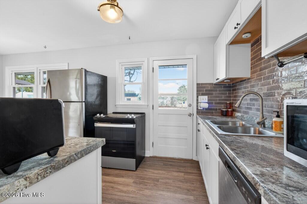 914 Greenfield Heights 