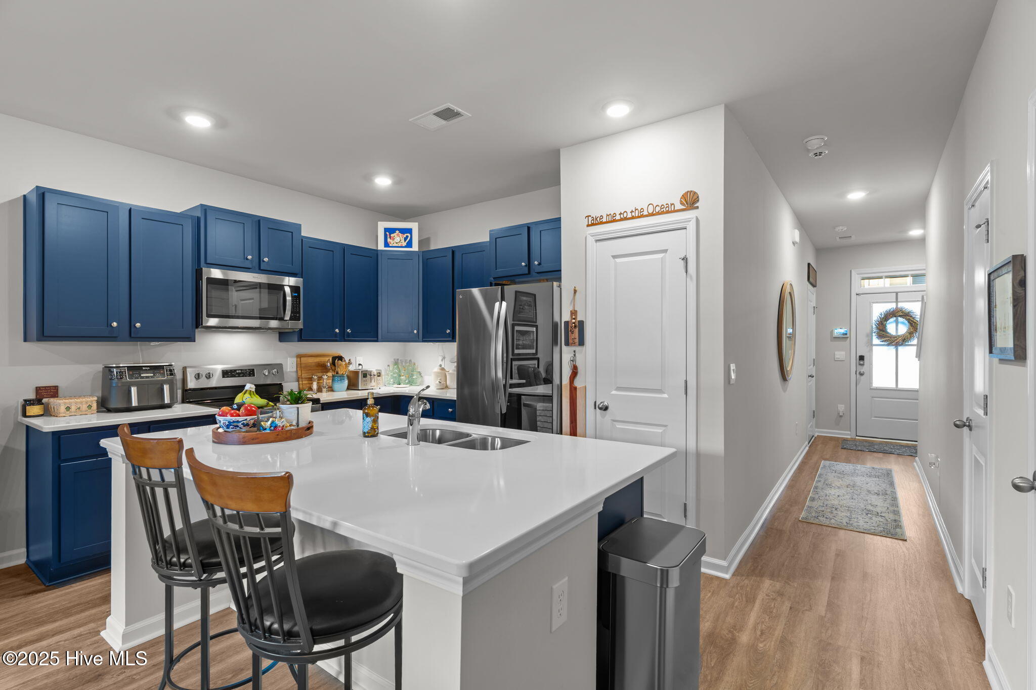 100529312 | Photo 21