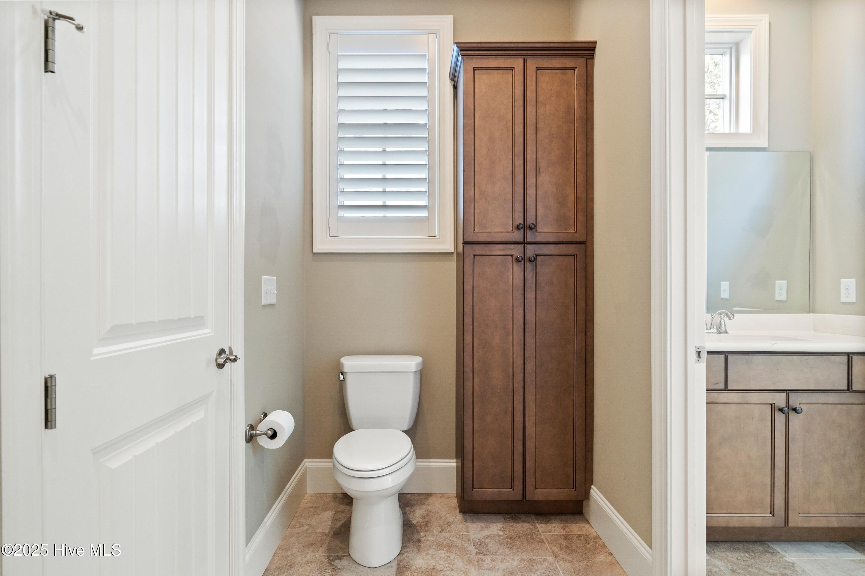 100537551 | Photo 27