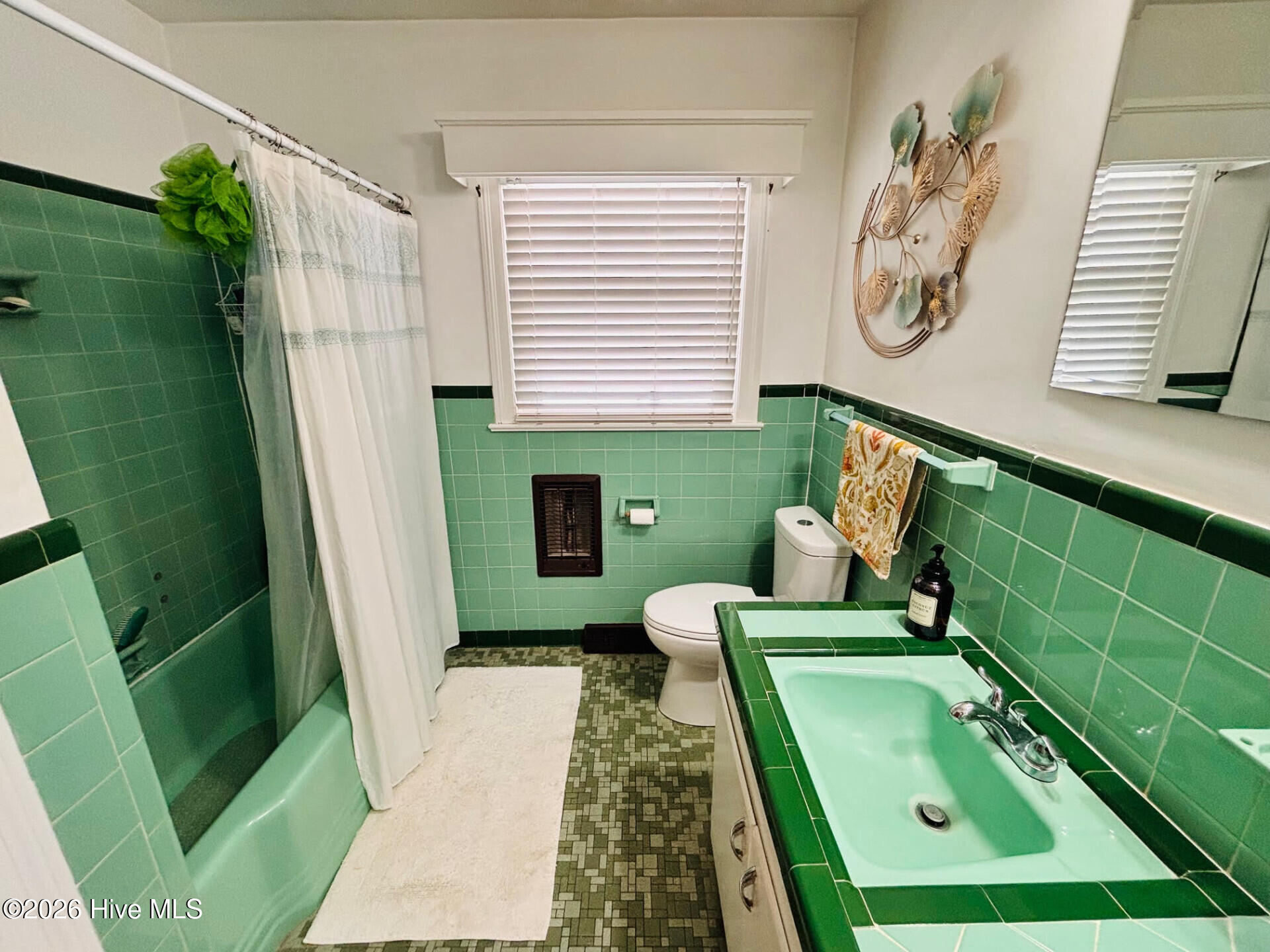 302 Oak Drive, Washington, NC, 27889