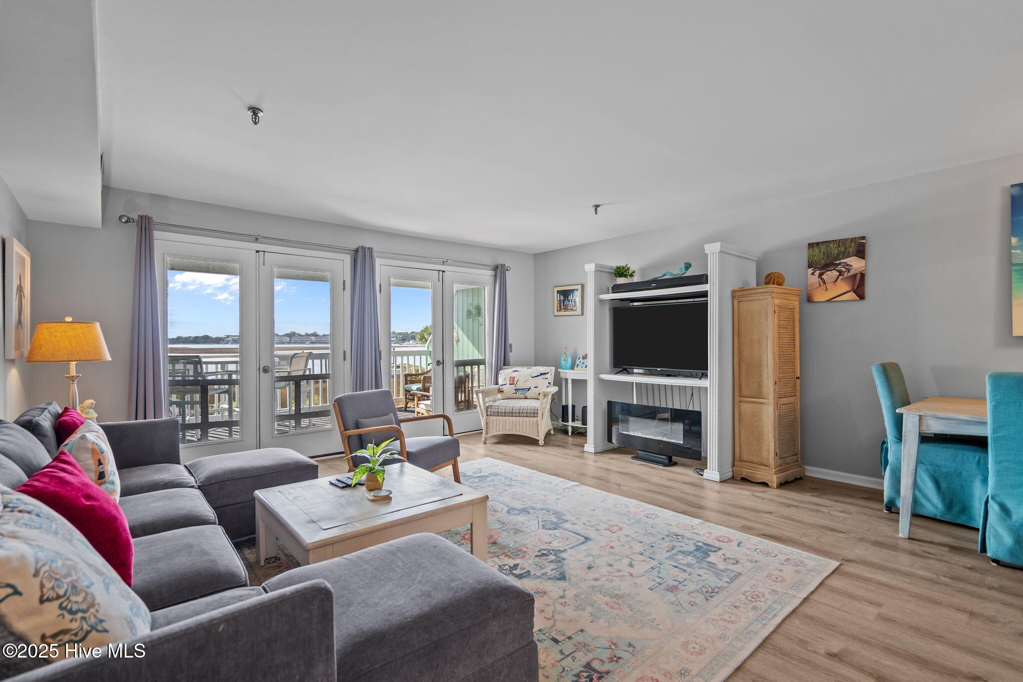 111 Florida Avenue UNIT Apt 3, Carolina Beach, NC, 28428