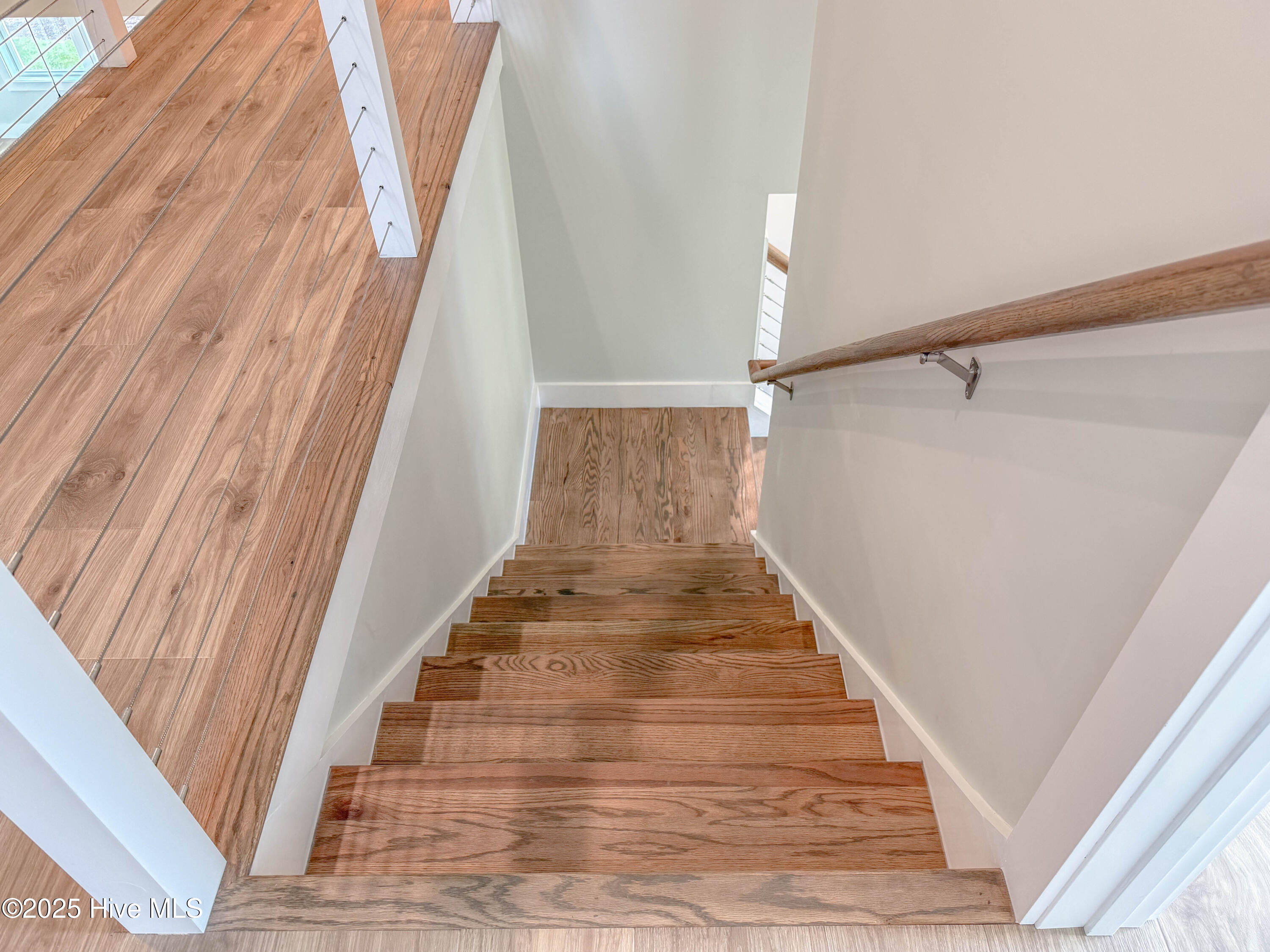 100559768 | Photo 36