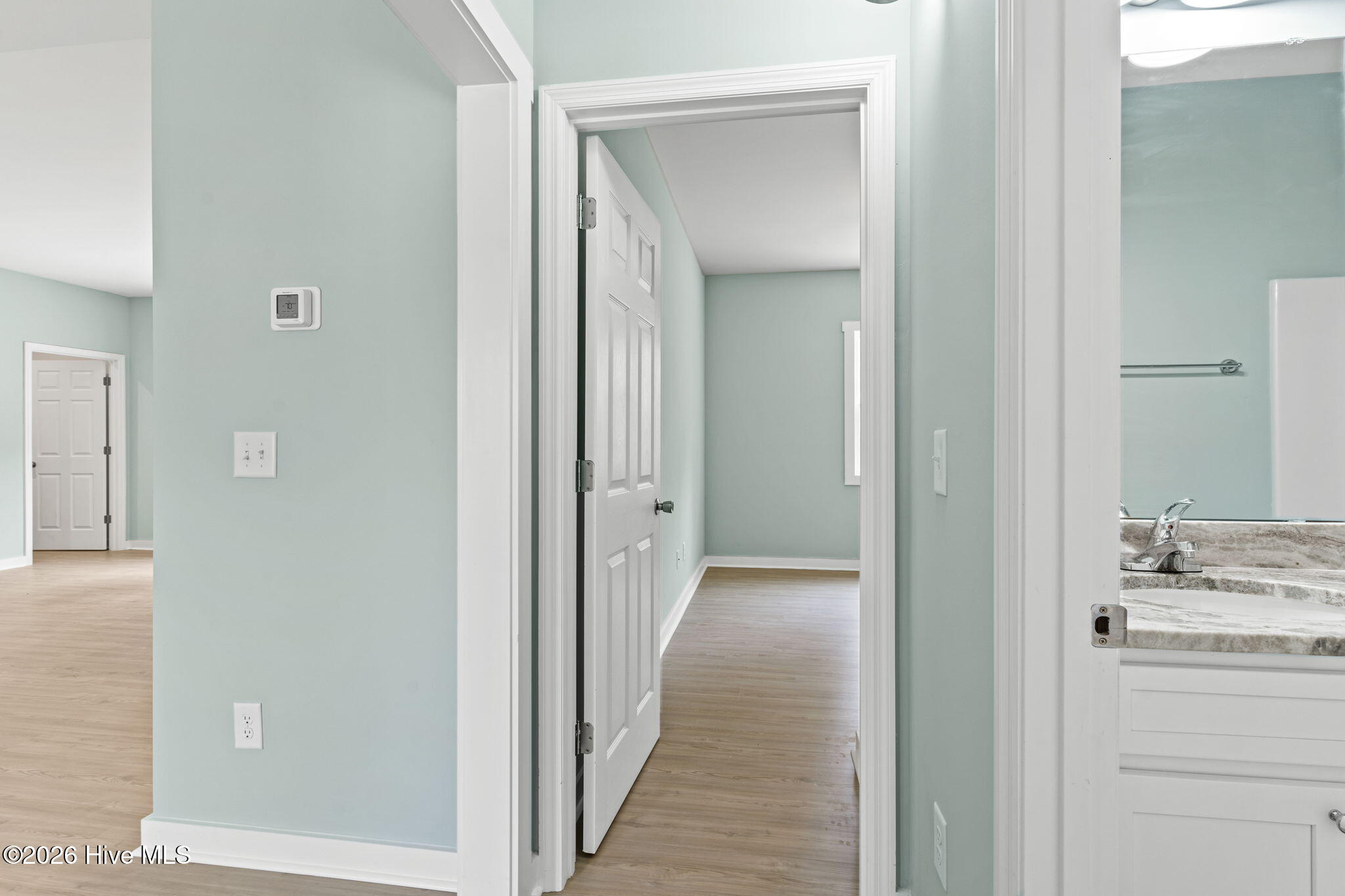 100550129 | Photo 21