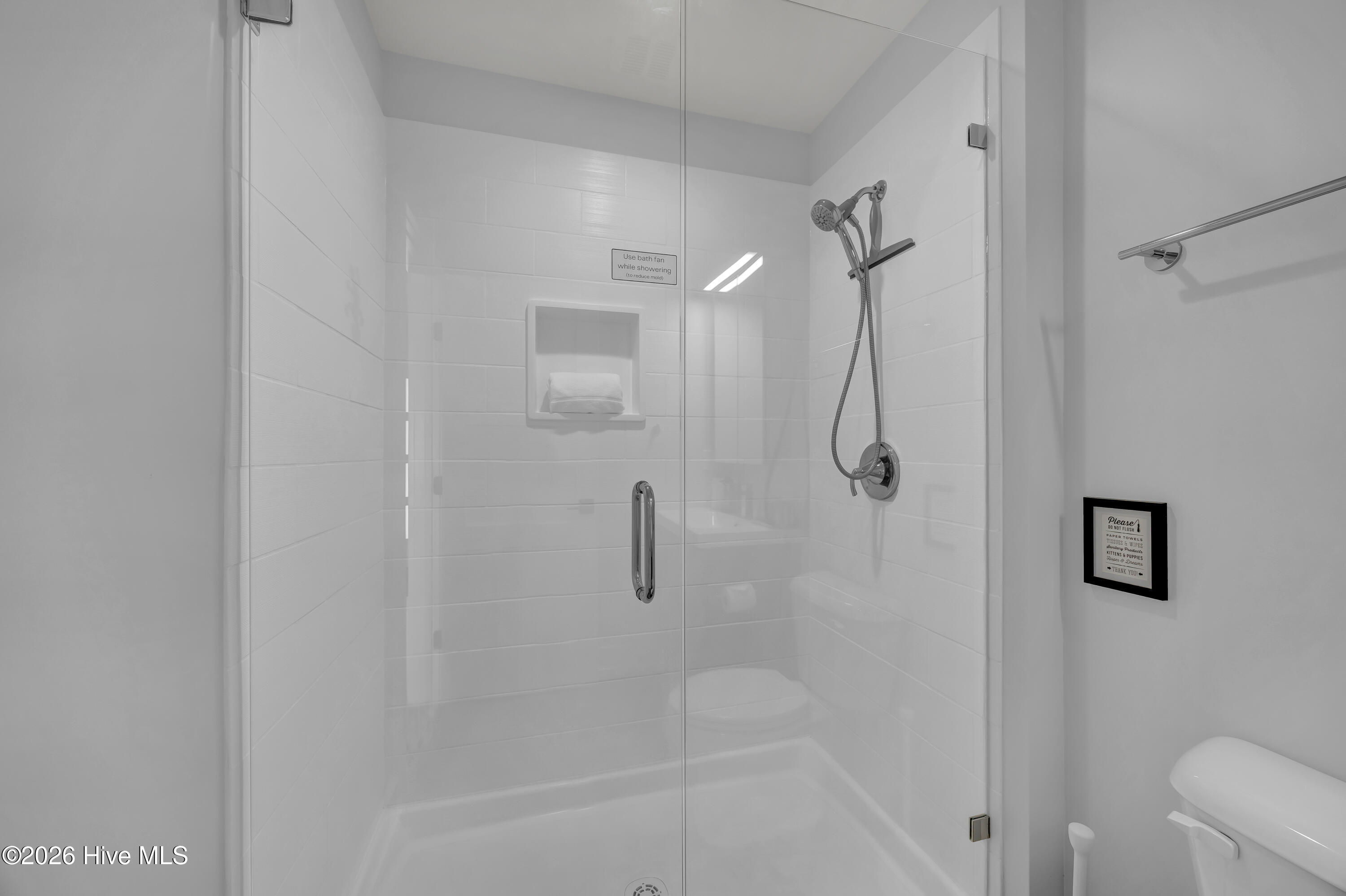 100565280 | Photo 67