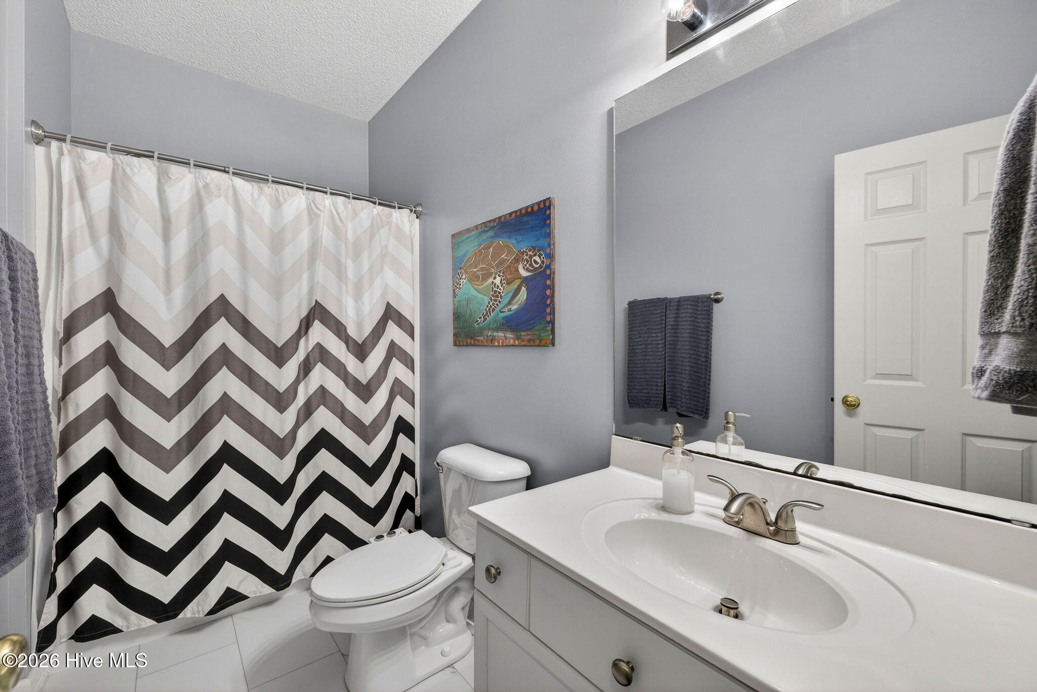 100566327 | Photo 21