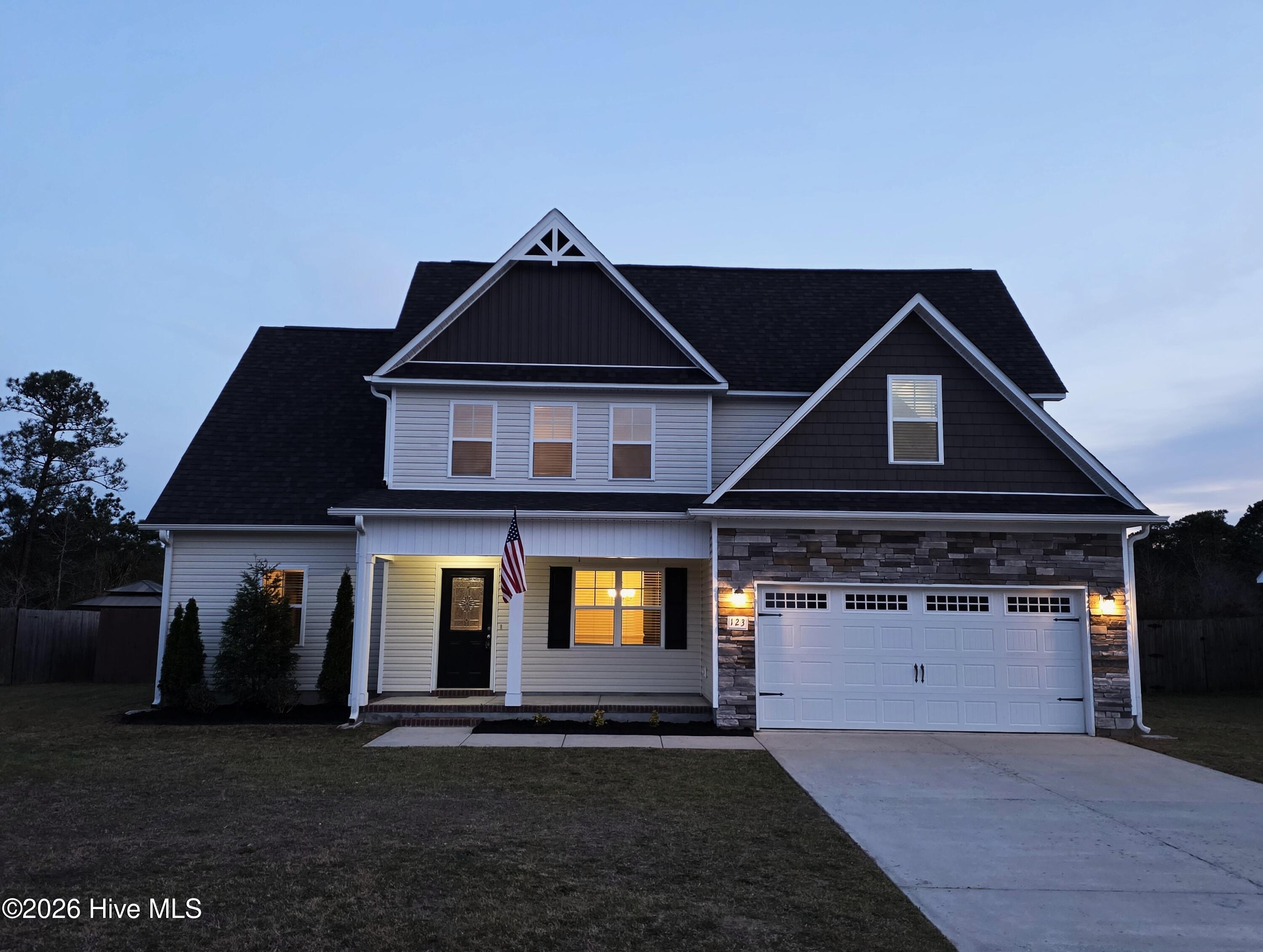 Homes for sale in Hubert, NC | 123 Sonia Dr, Hubert, NC 28539 | MLS# 100527843