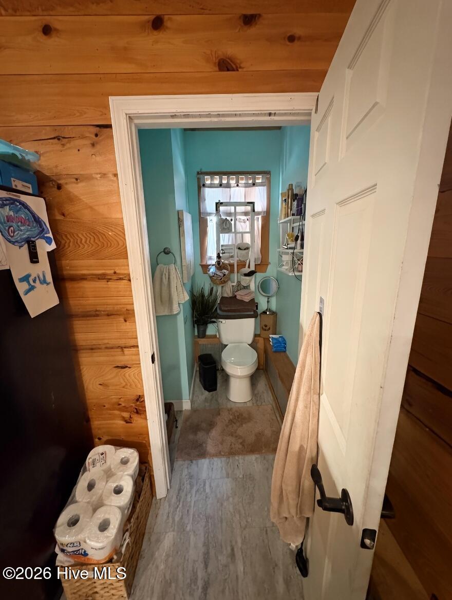 100563366 | Photo 34