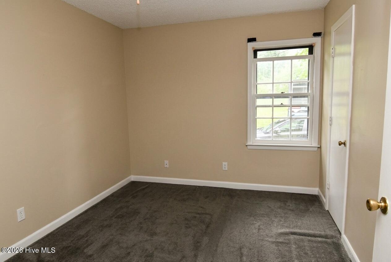 Exterior photo of 2554 Vernon Avenue, Winterville, NC 28590. MLS: 100594015