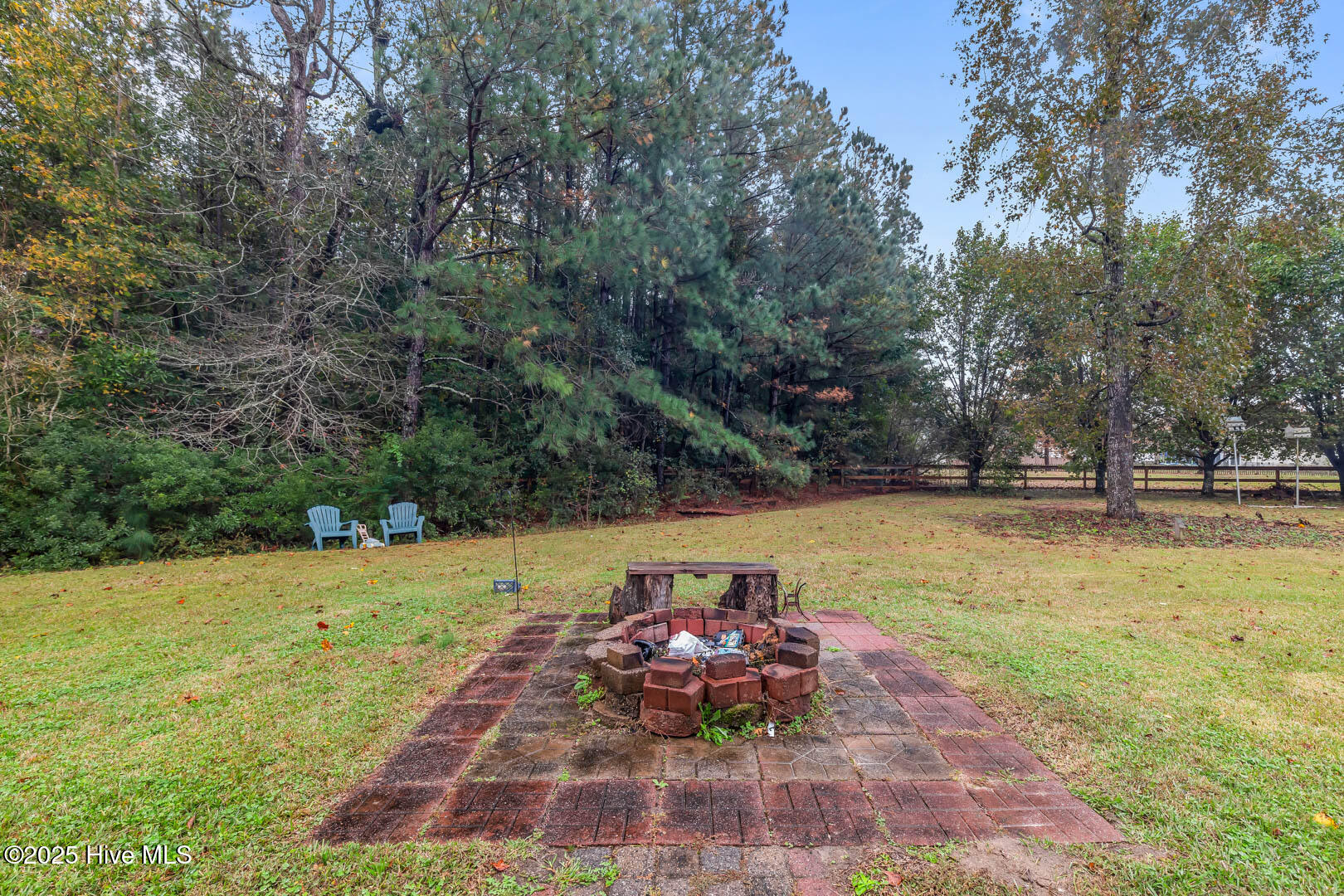 100542148 | Photo 54