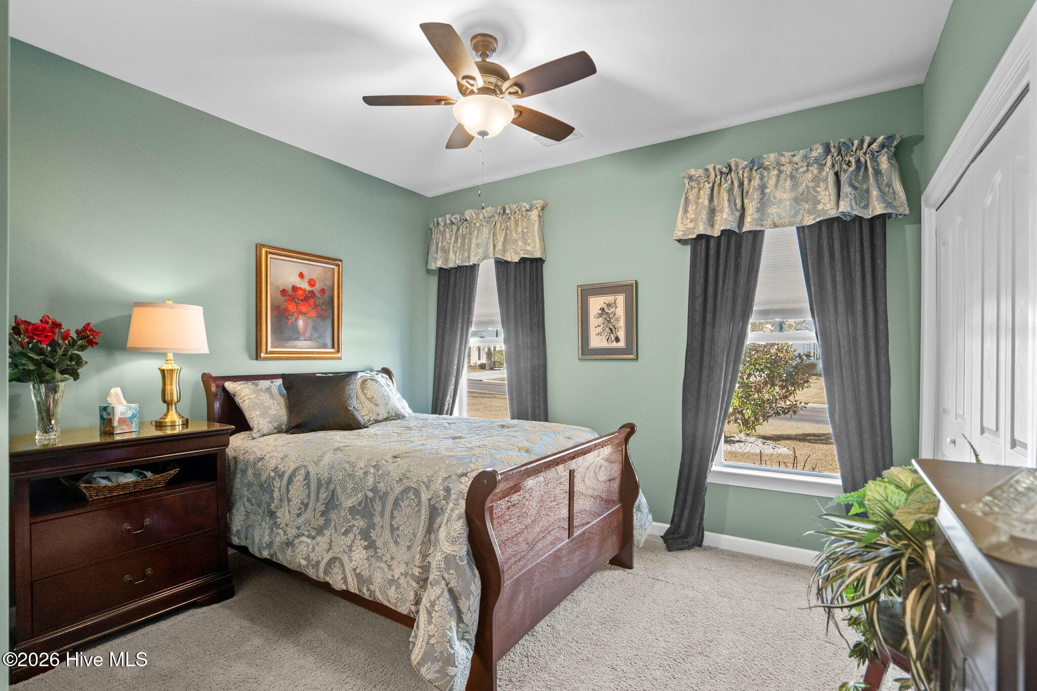 100546321 | Photo 22