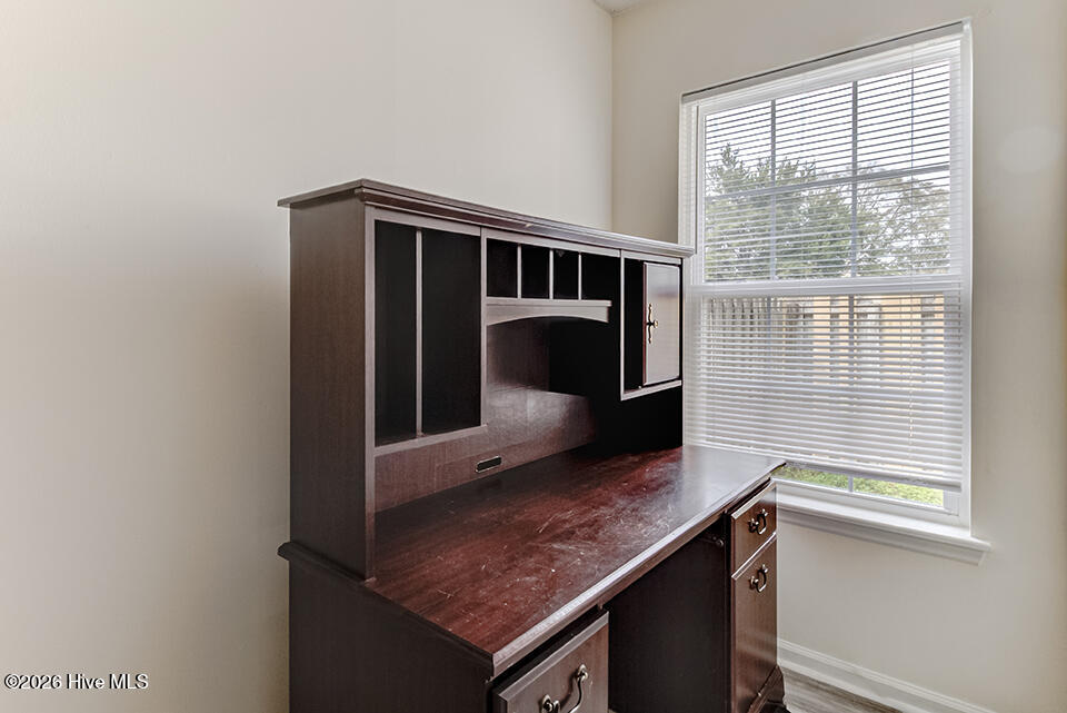 100556707 | Photo 17