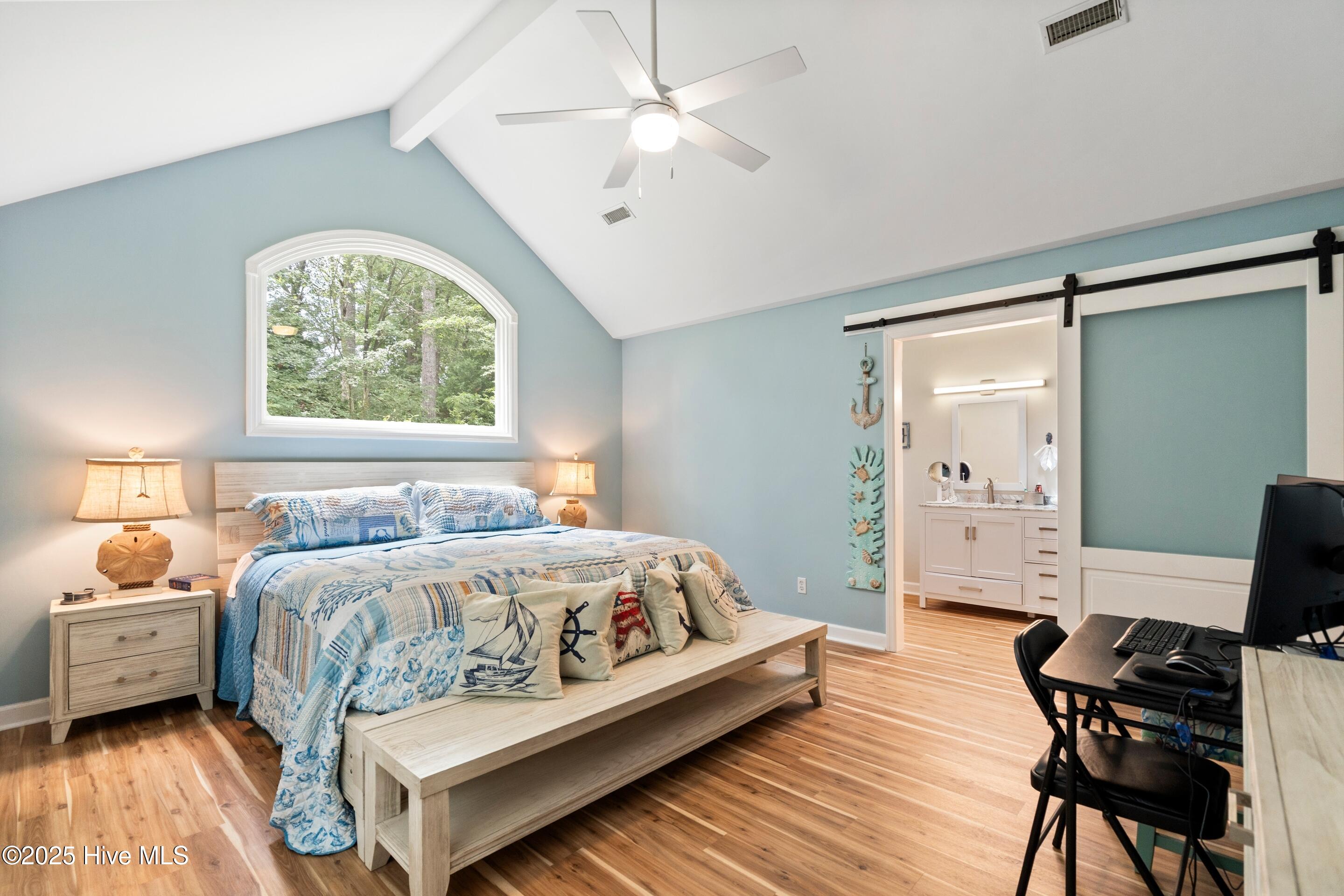 100517106 | Photo 26