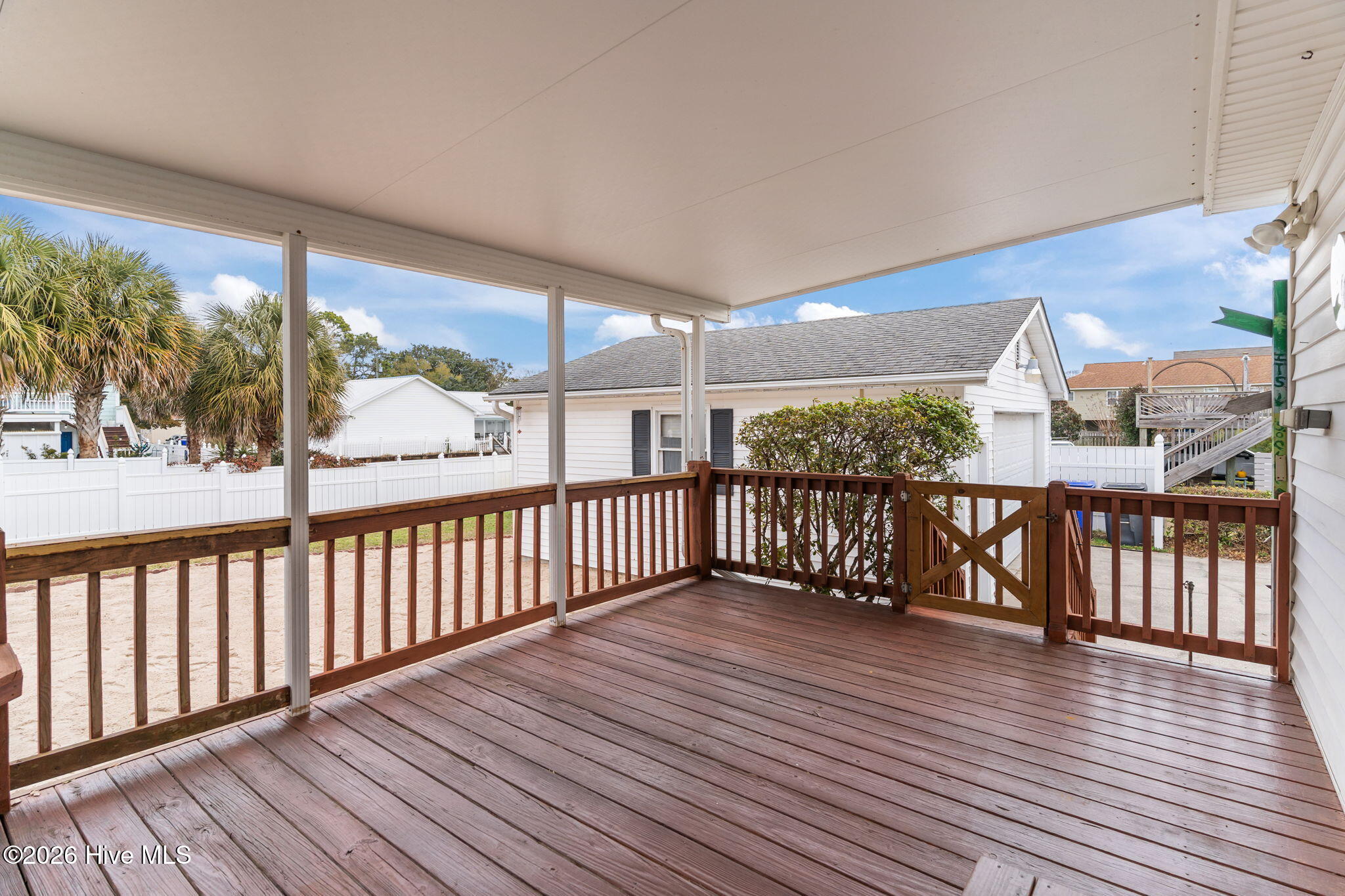 100549517 | Photo 36