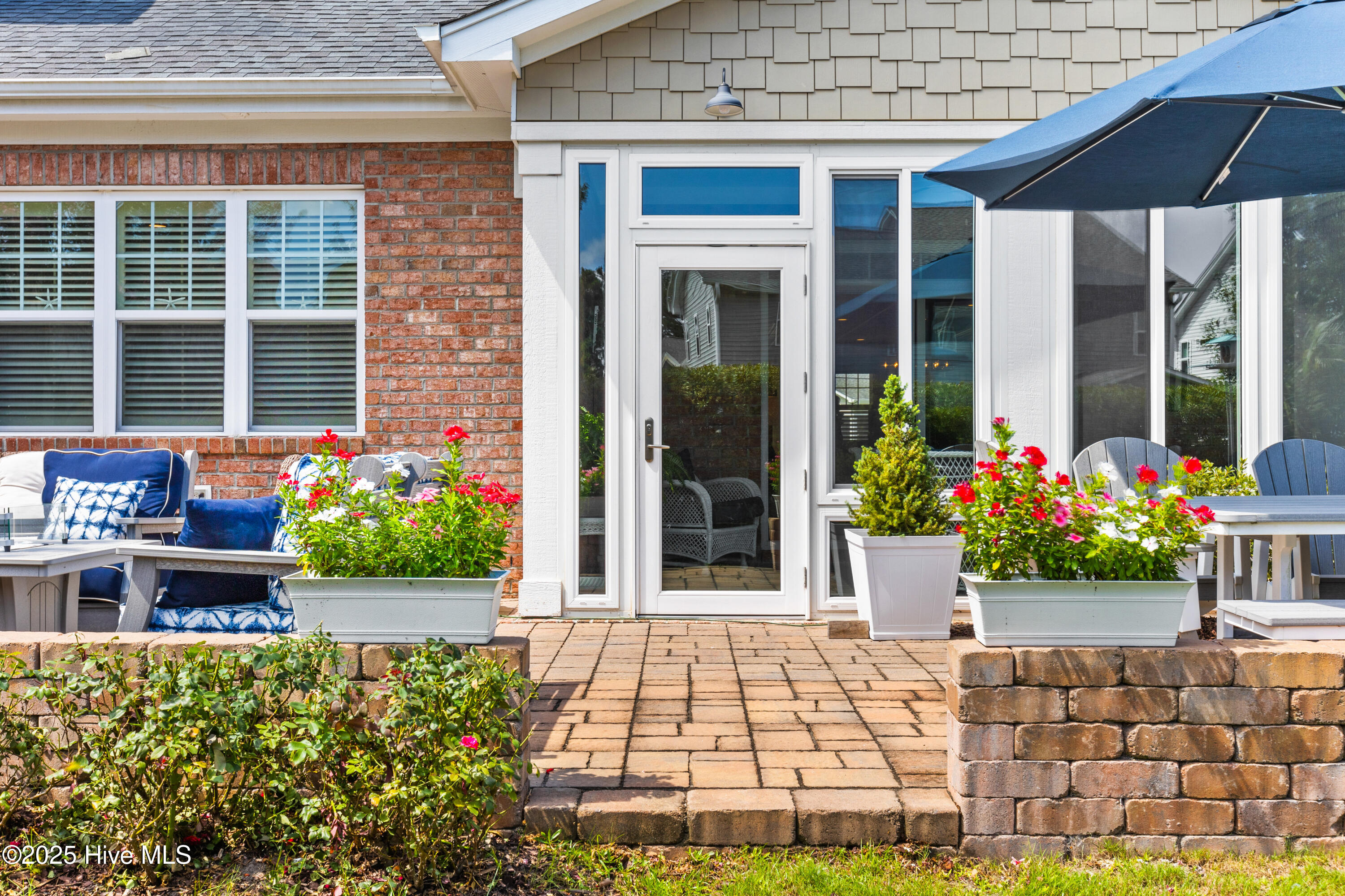 100559107 | Photo 47