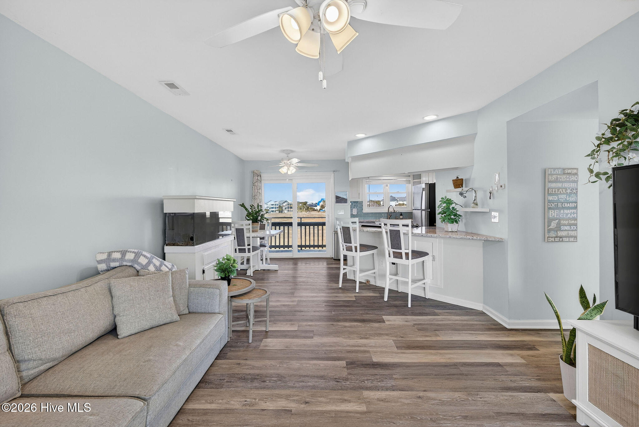 100554864 | Photo 10