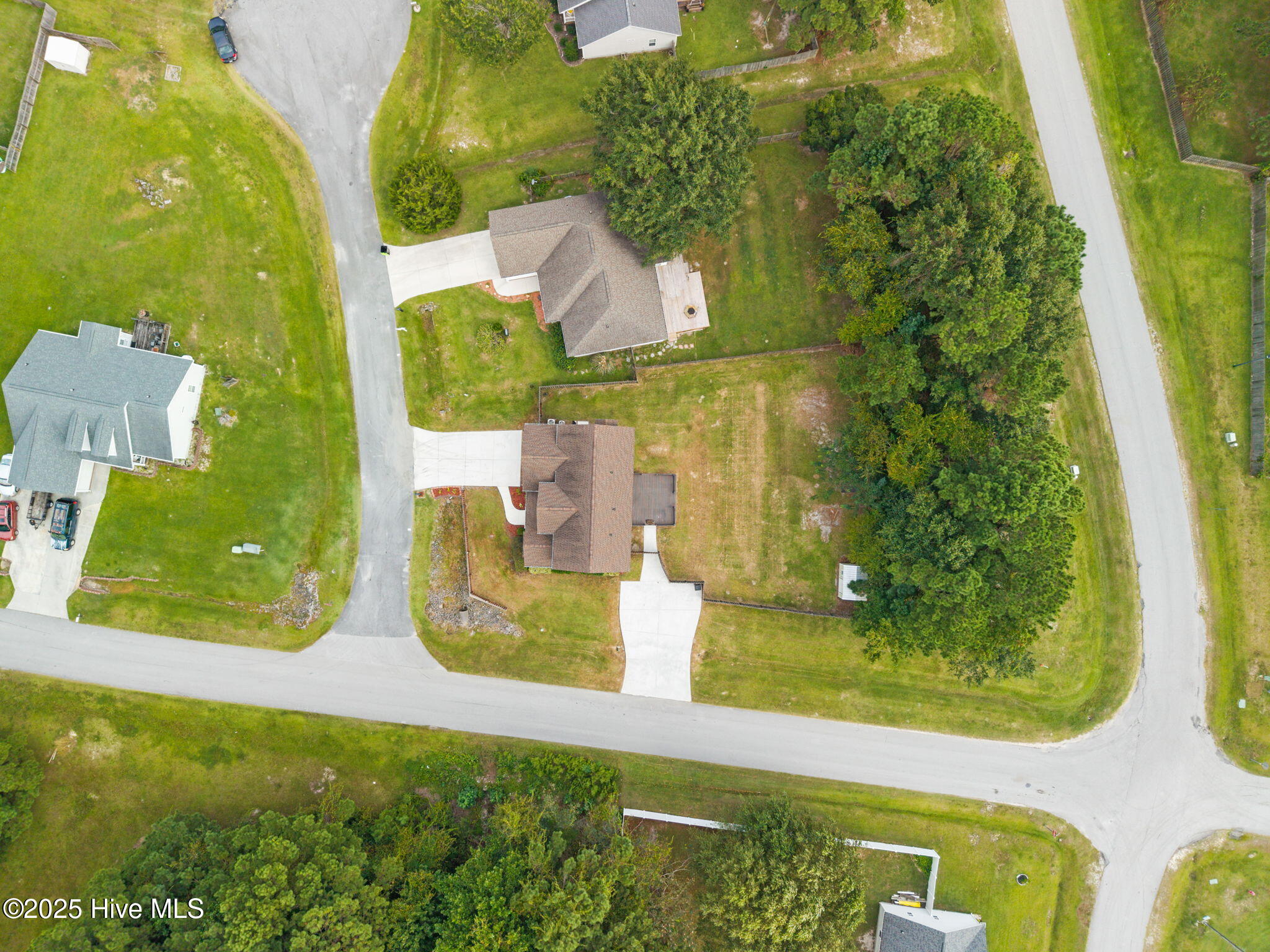 100532081 | Photo 64