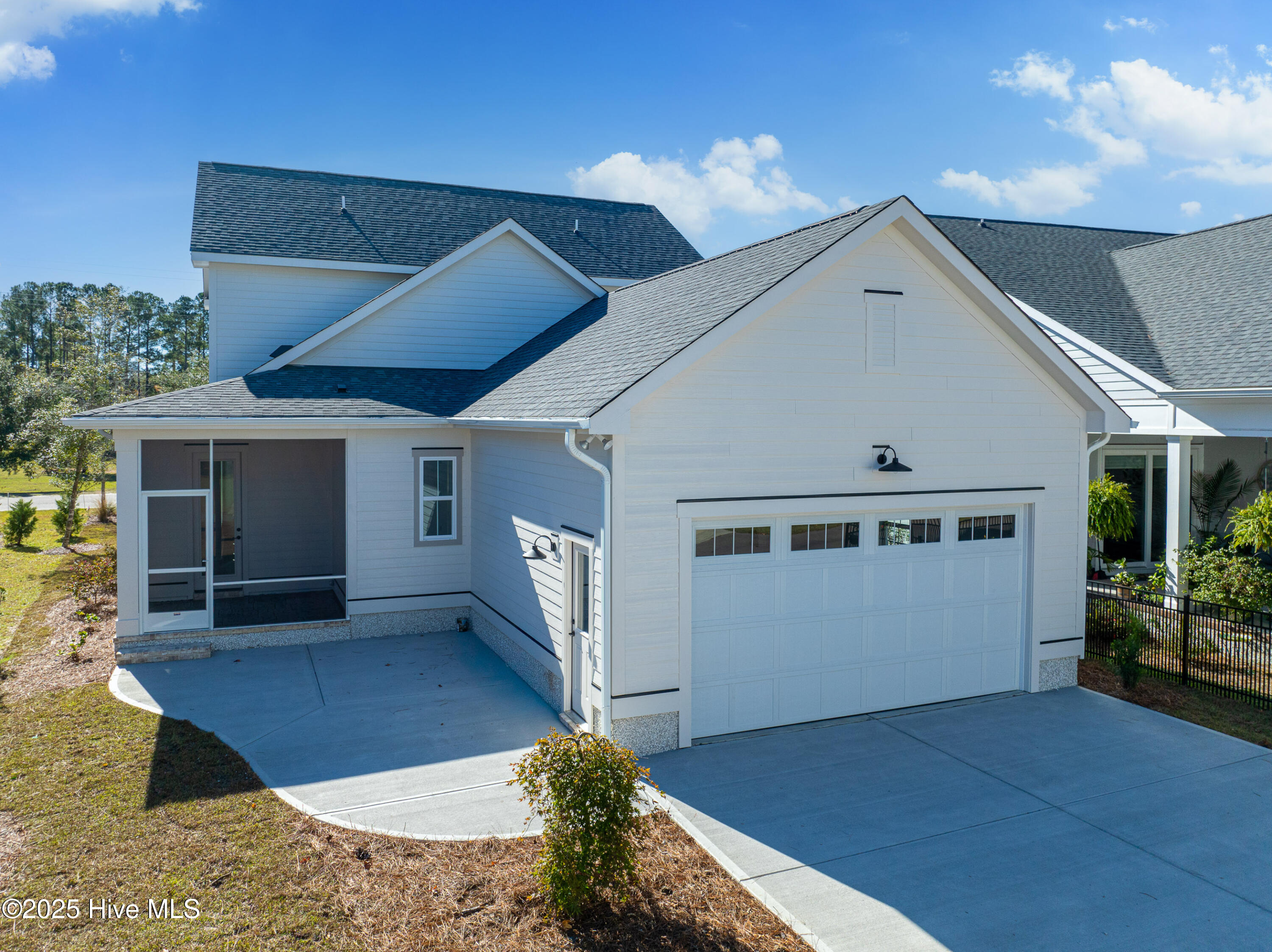 Homes for sale in Castle Hayne, NC | 315 Cornubia Dr, Castle Hayne, NC 28429 | MLS# 100454748