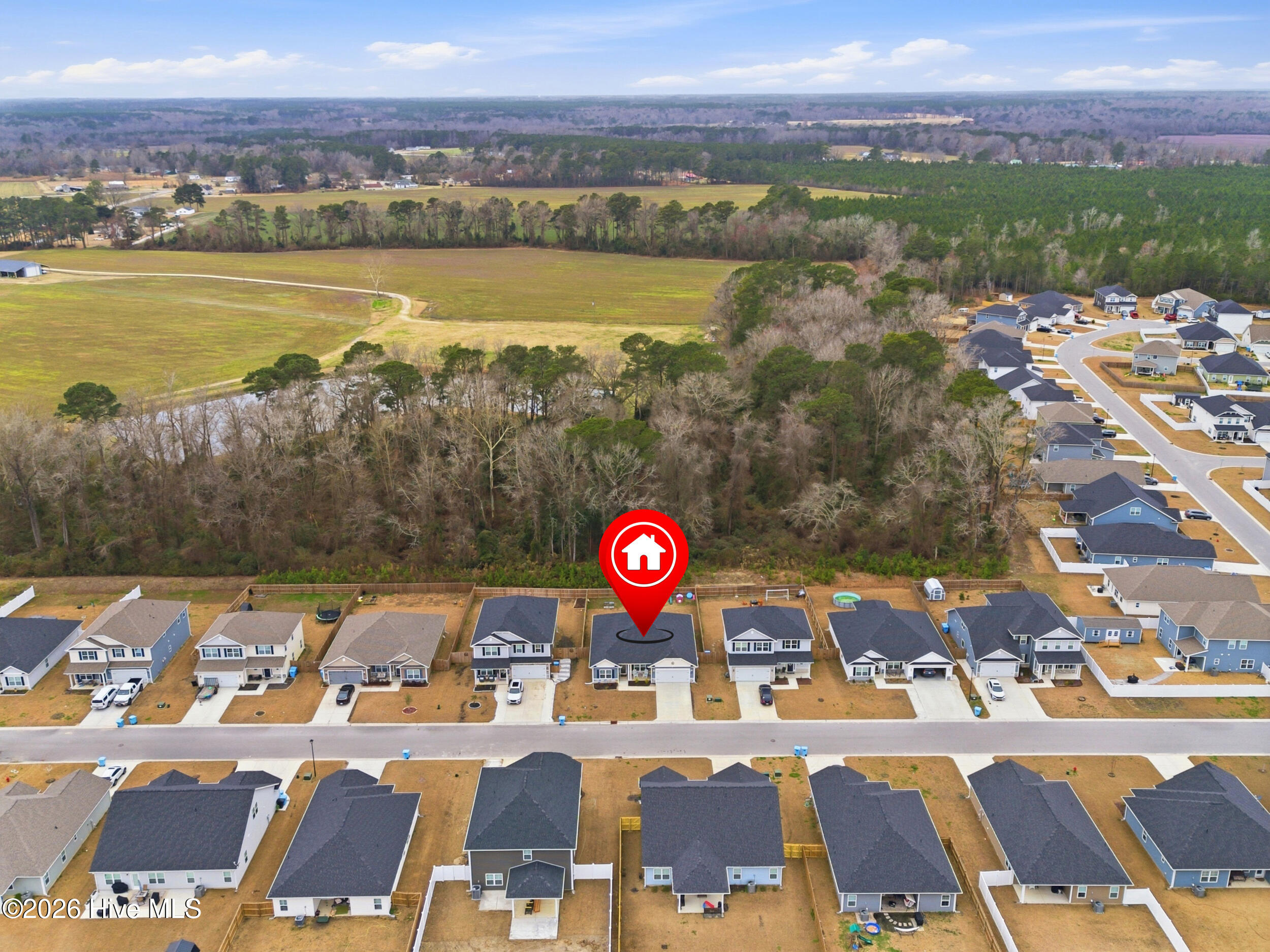 100557848 | Photo 37