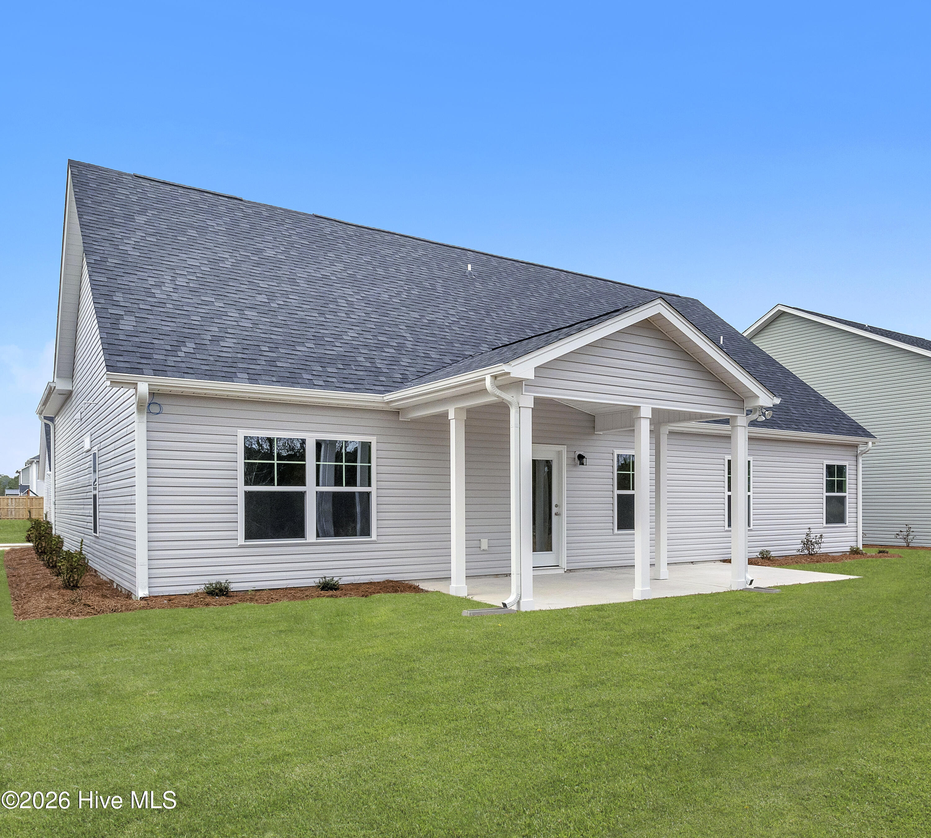 100552787 | Photo 56