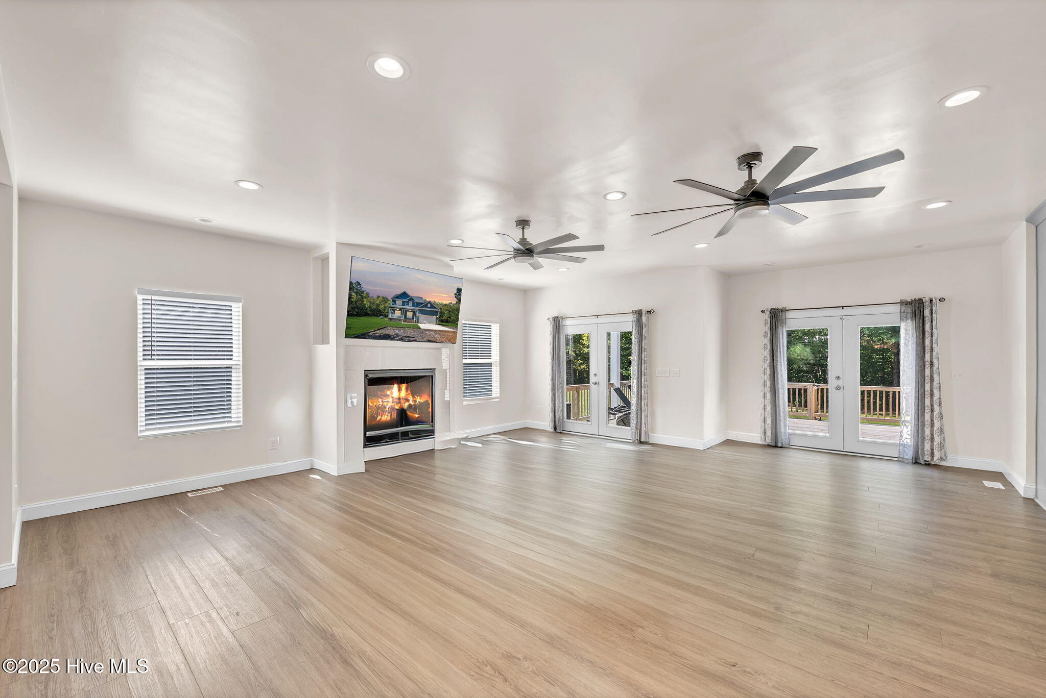 28-web-or-mls-22-print-DSC_8060 copy