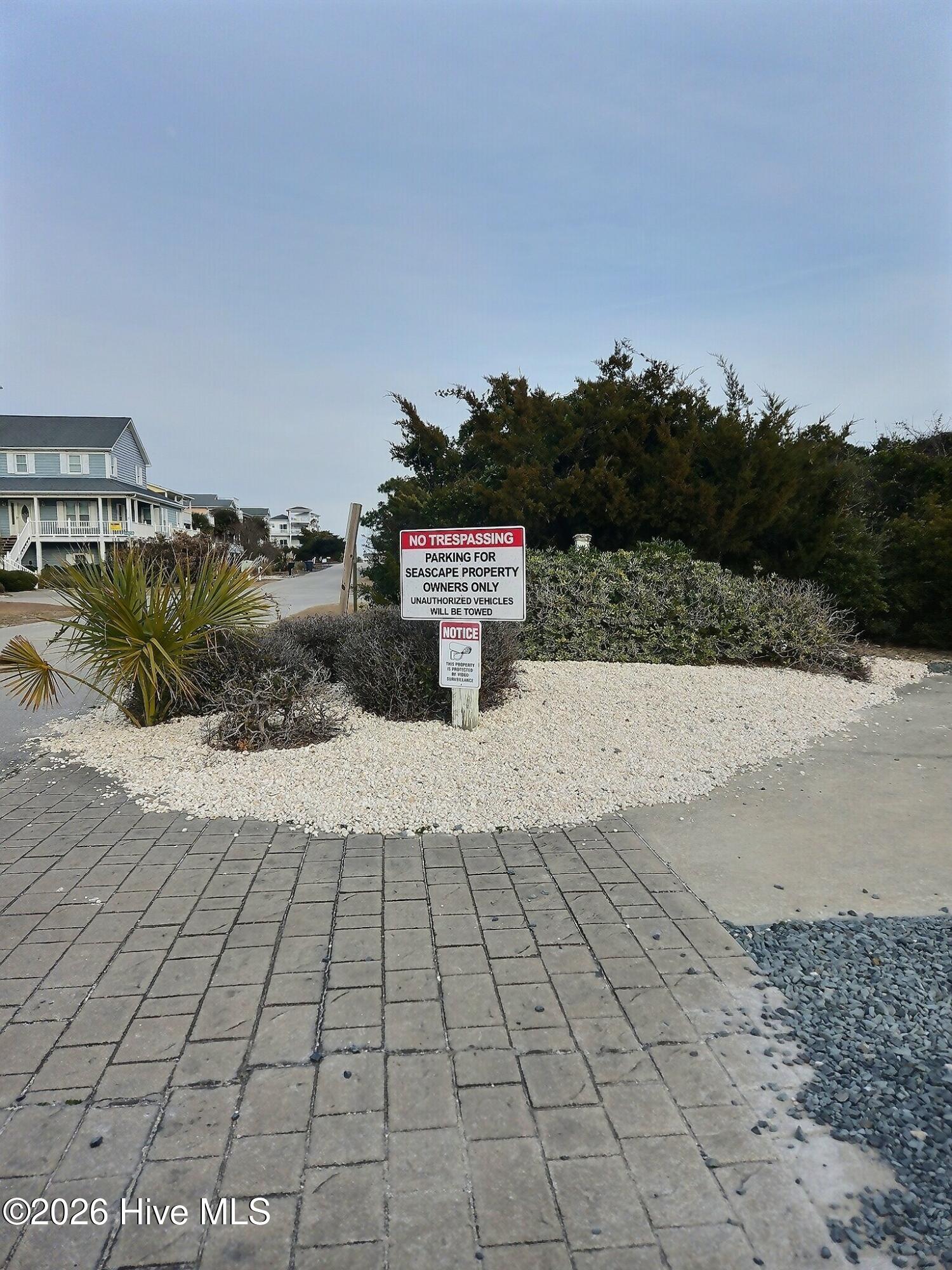 100553756 | Photo 25