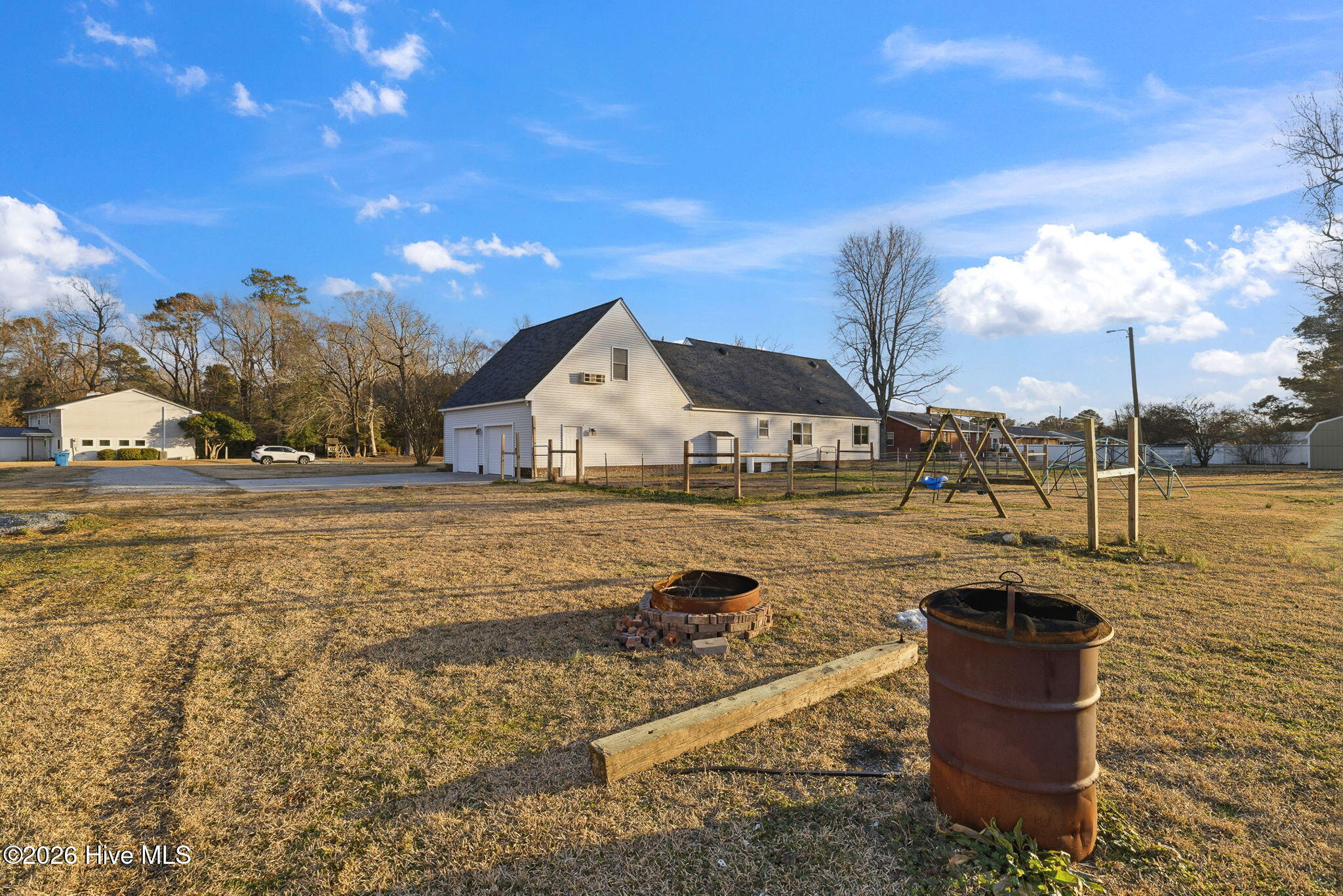 100554589 | Photo 41