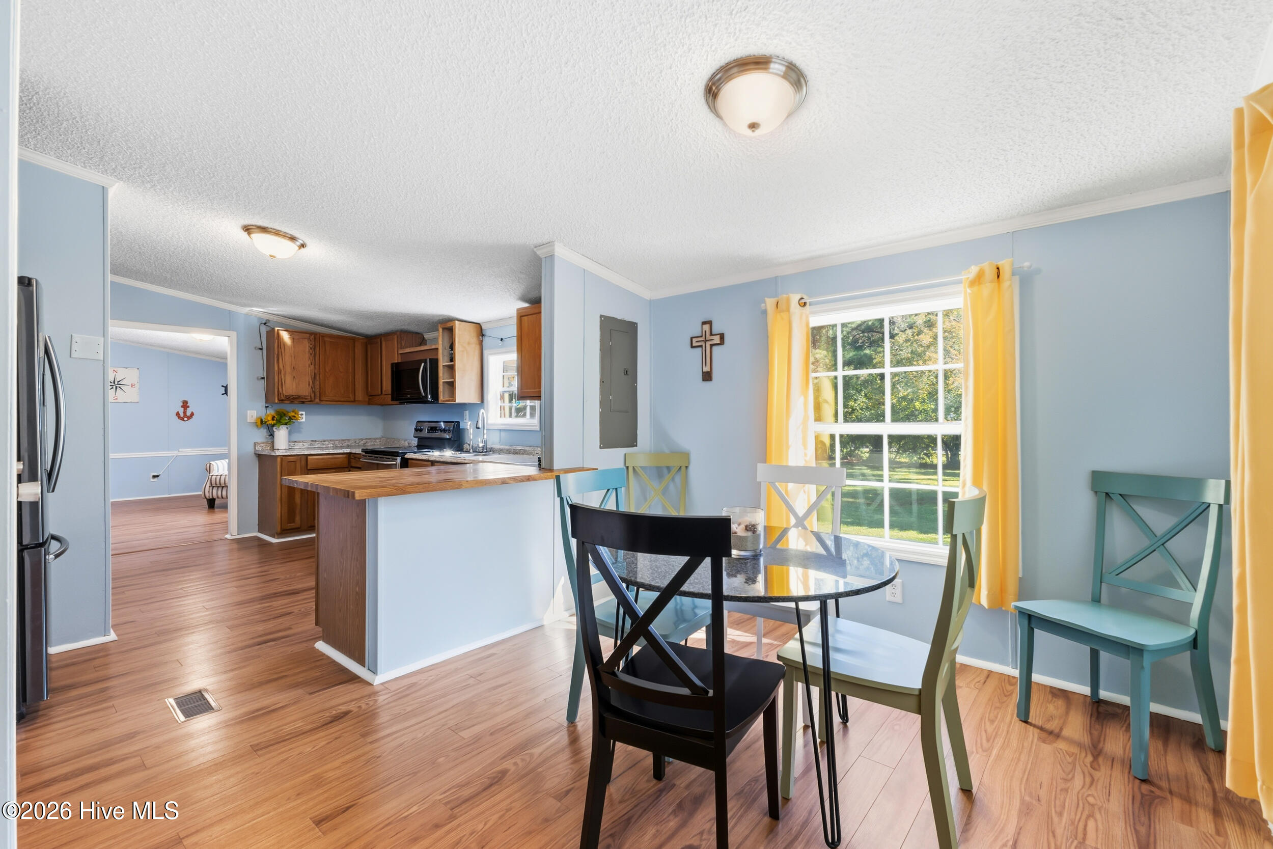 100552132 | Photo 14