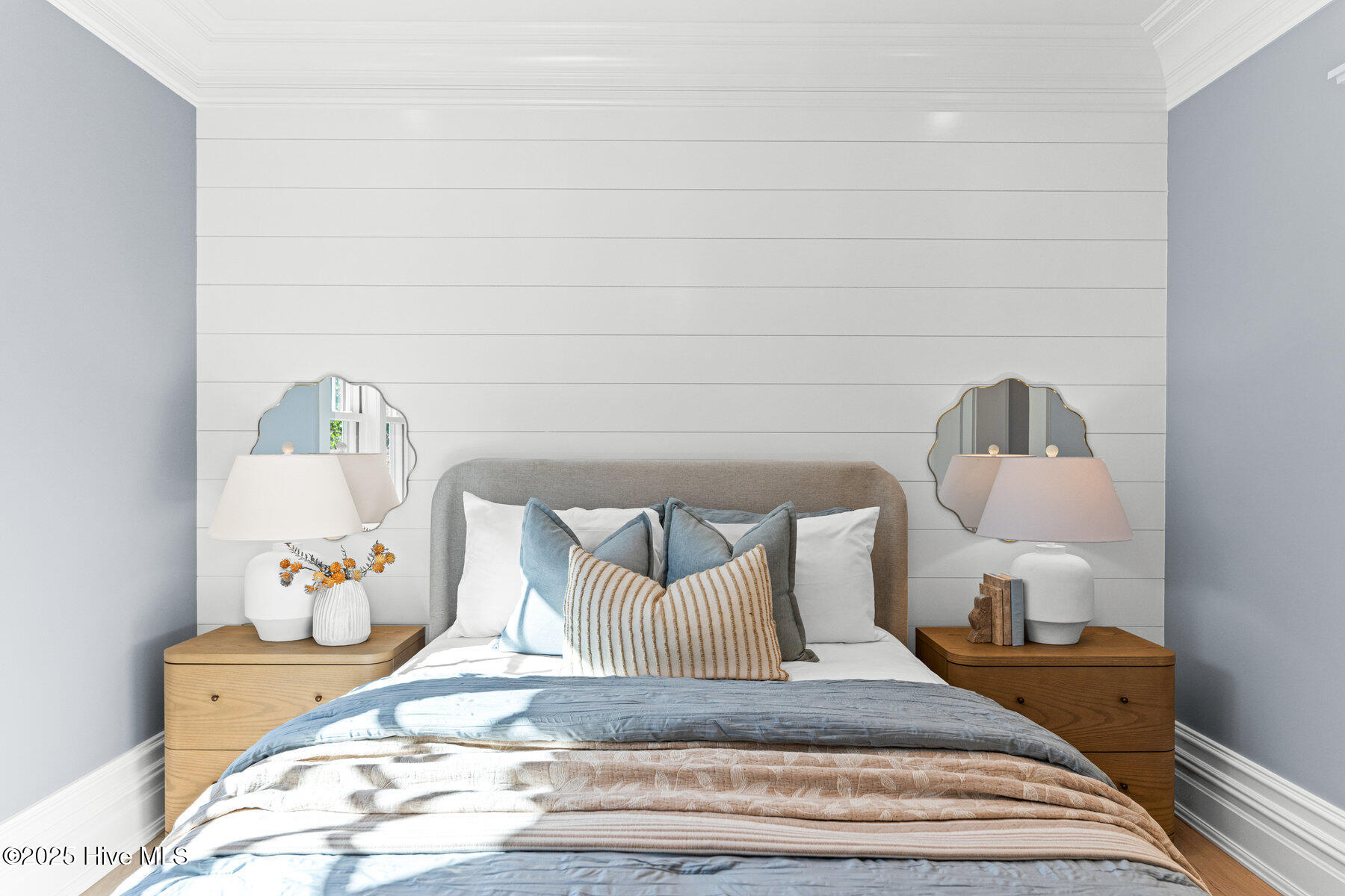 100401243 | Photo 56